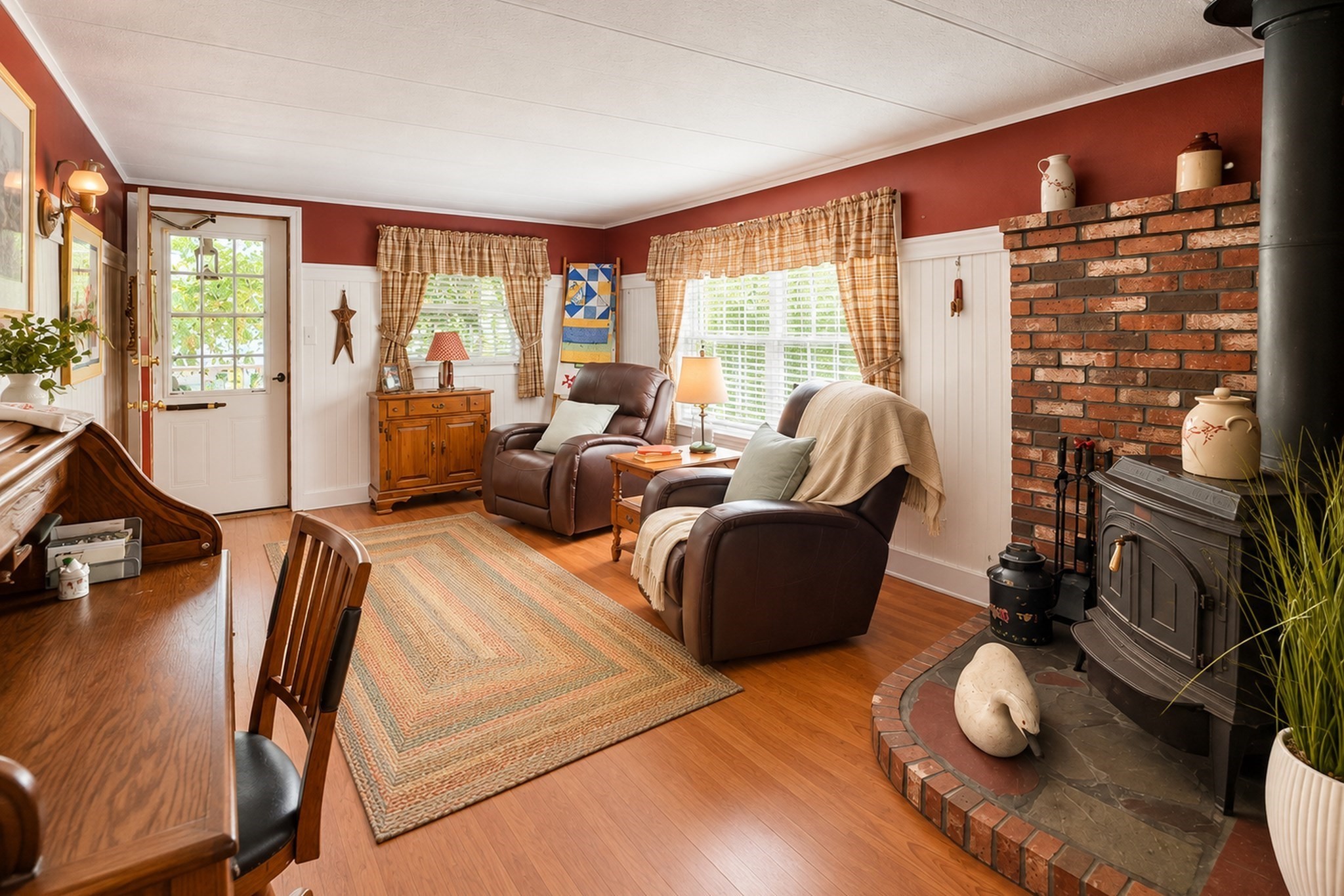 1 Lisa Circle Property Photo 6