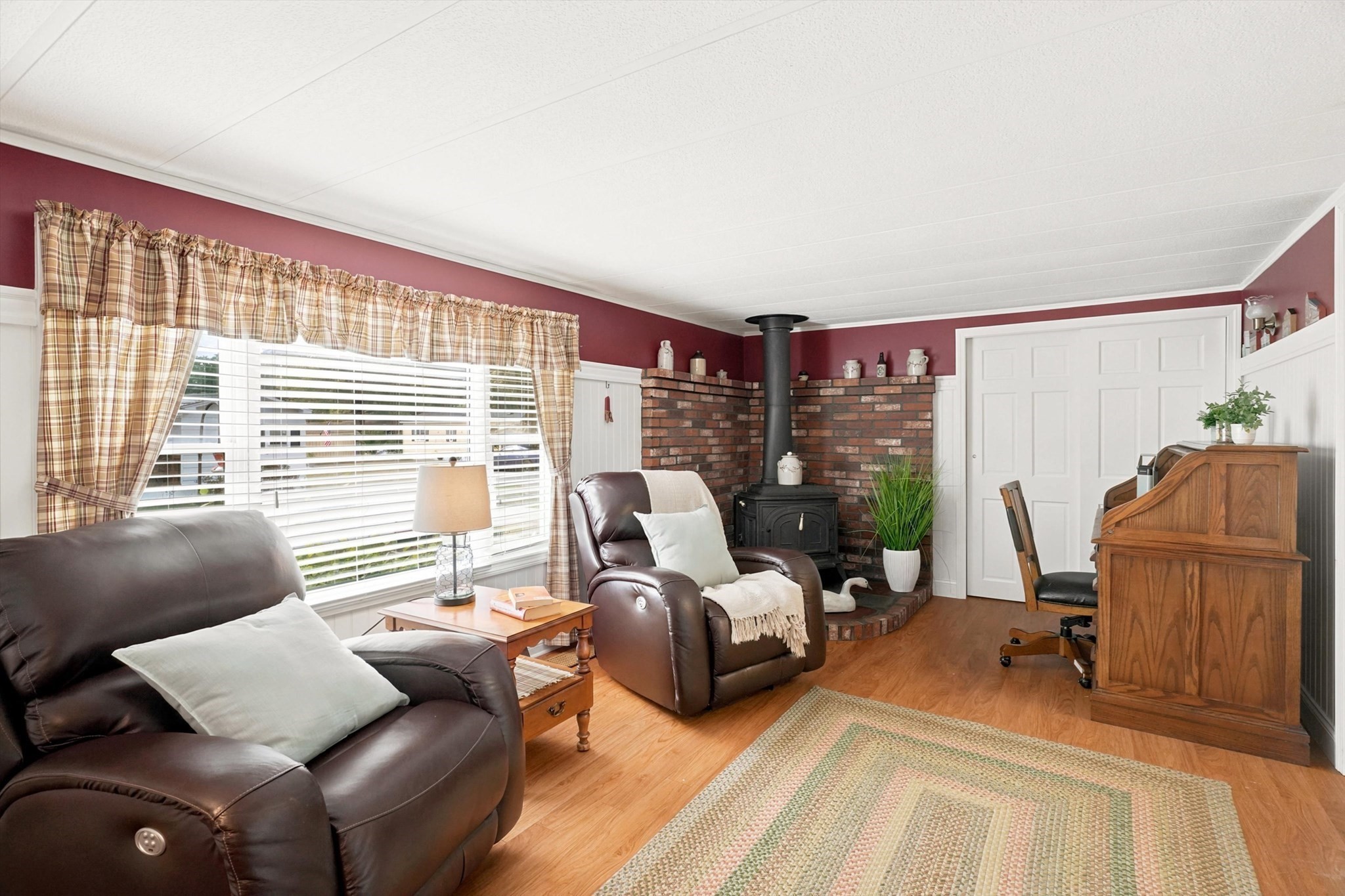 1 Lisa Circle Property Photo 7