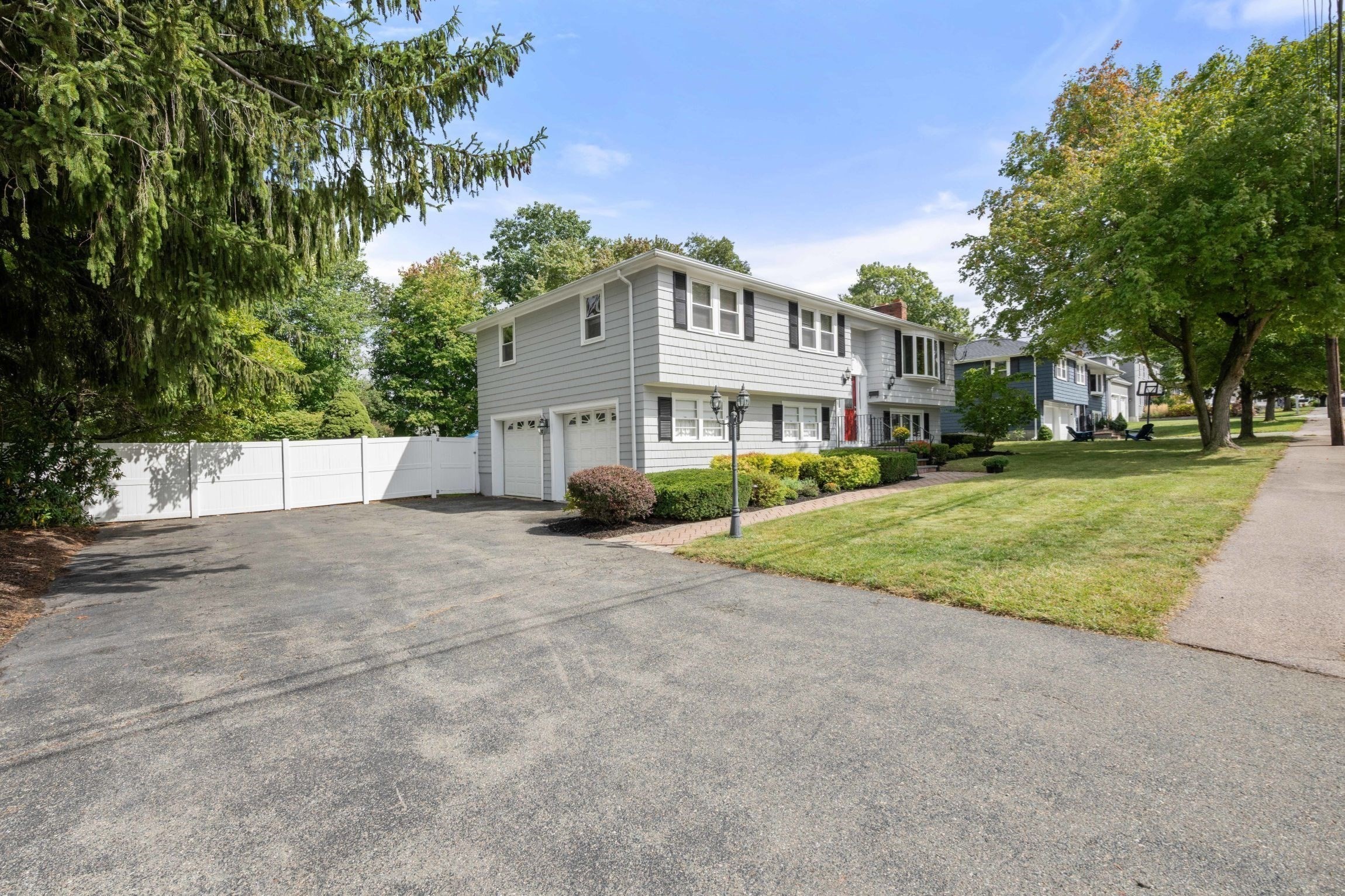 28 Evergreen Avenue Property Photo 2