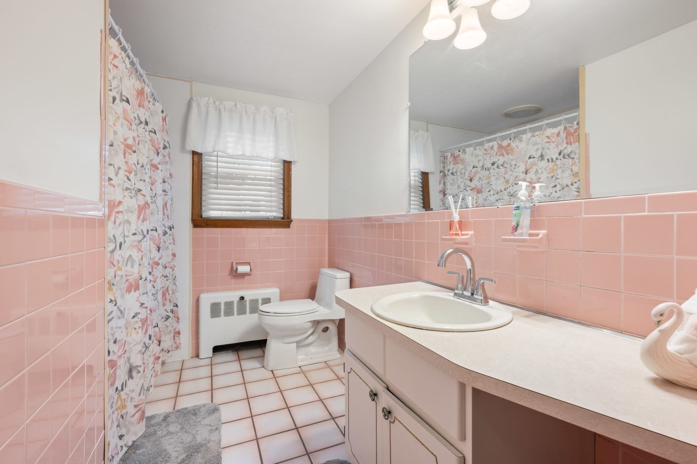 28 Evergreen Avenue Property Photo 14