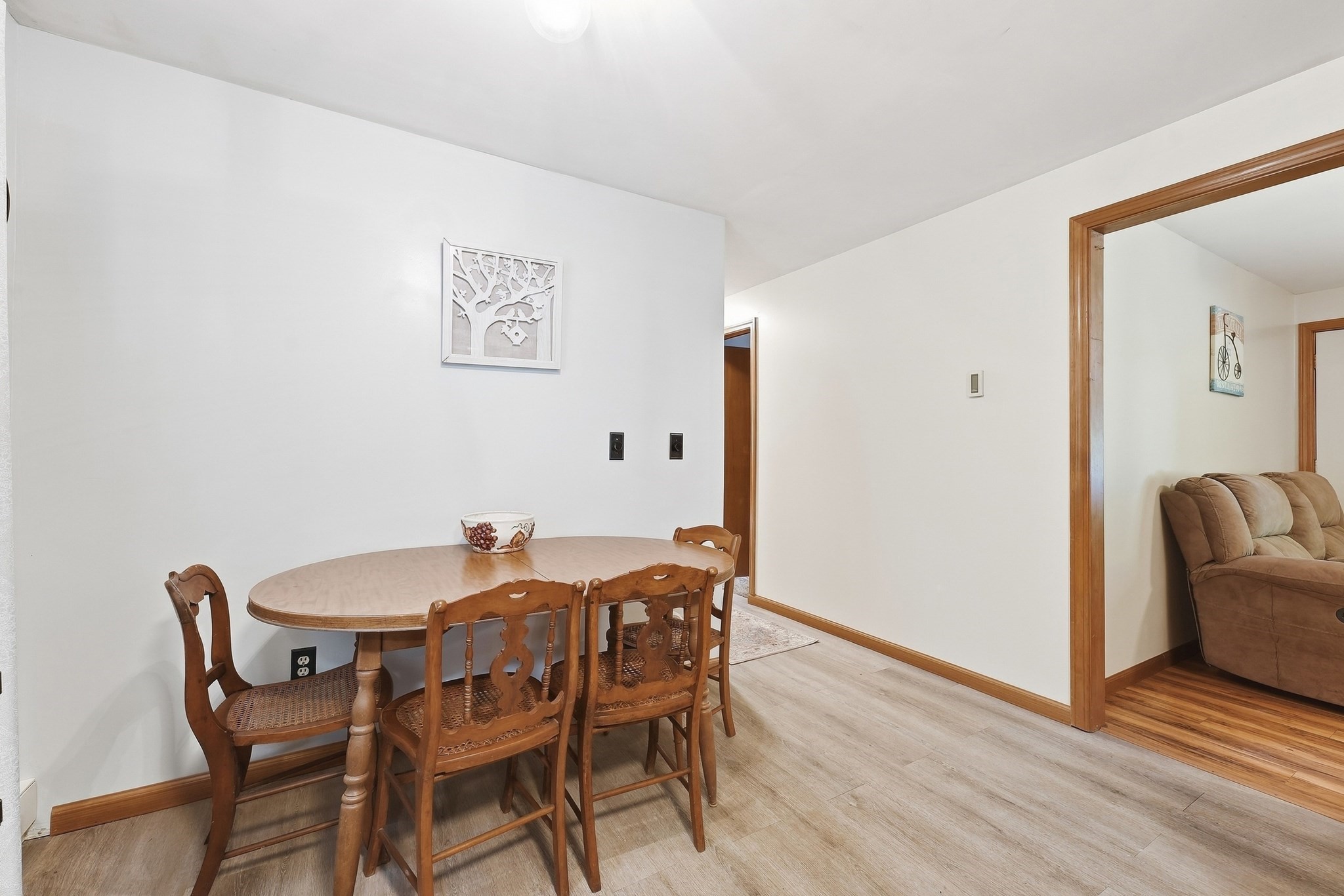 24 Old Thompson Street Property Photo 11
