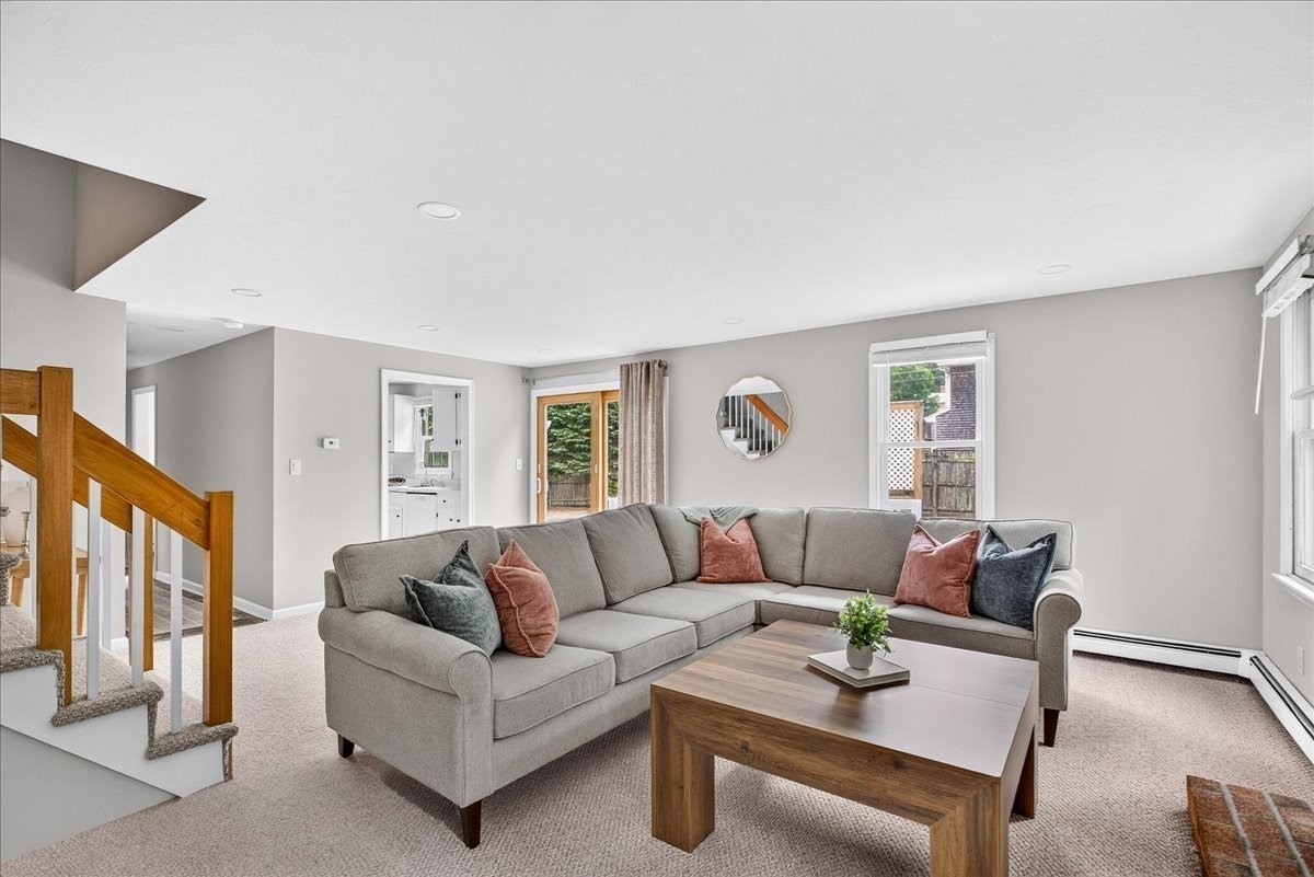 8 Craig St # 8 Property Photo 5