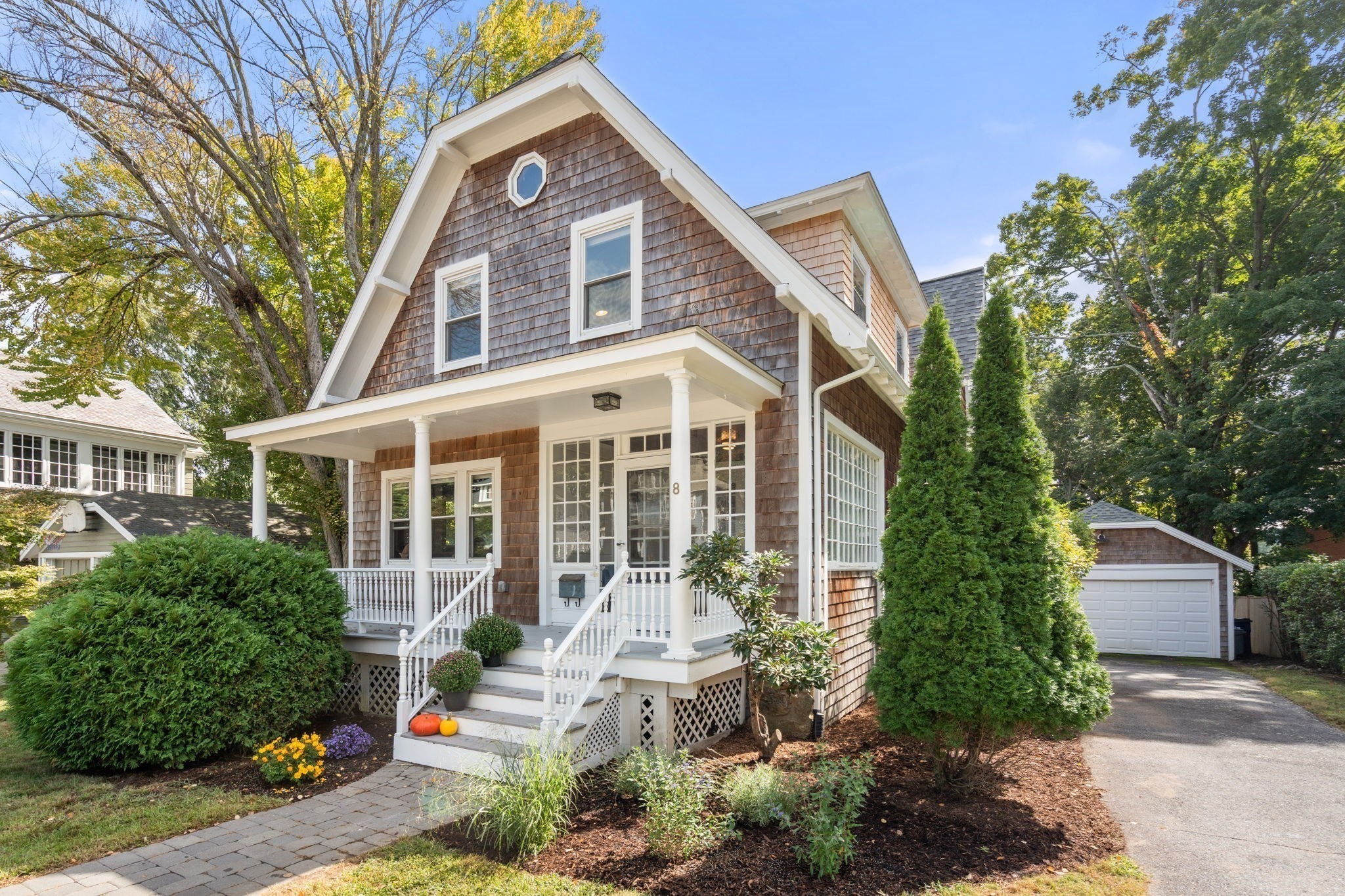 8 Ardmore Rd Property Photo 1