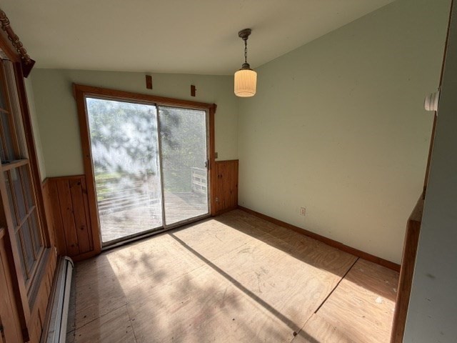9 East Harmony Ave Property Photo 6