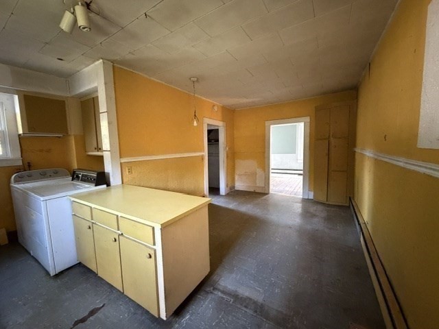 9 East Harmony Ave Property Photo 13