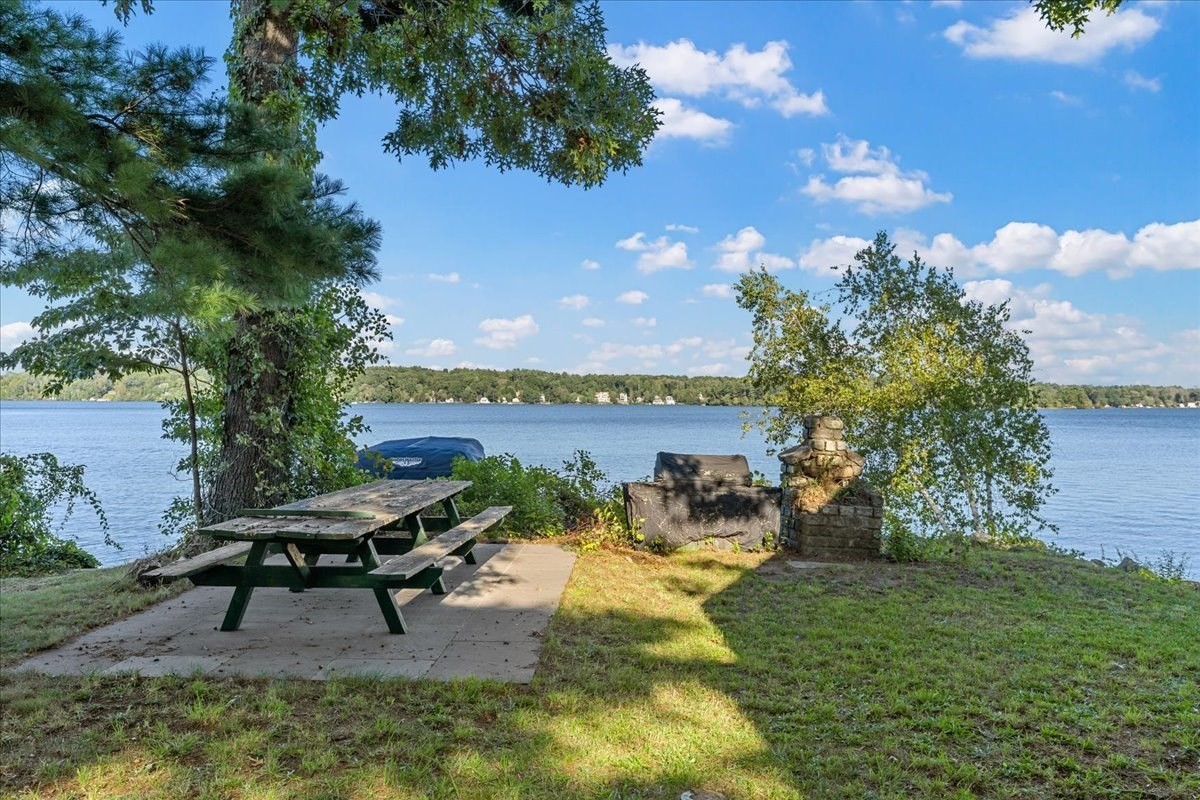 22 Langlois Pines Property Photo 4