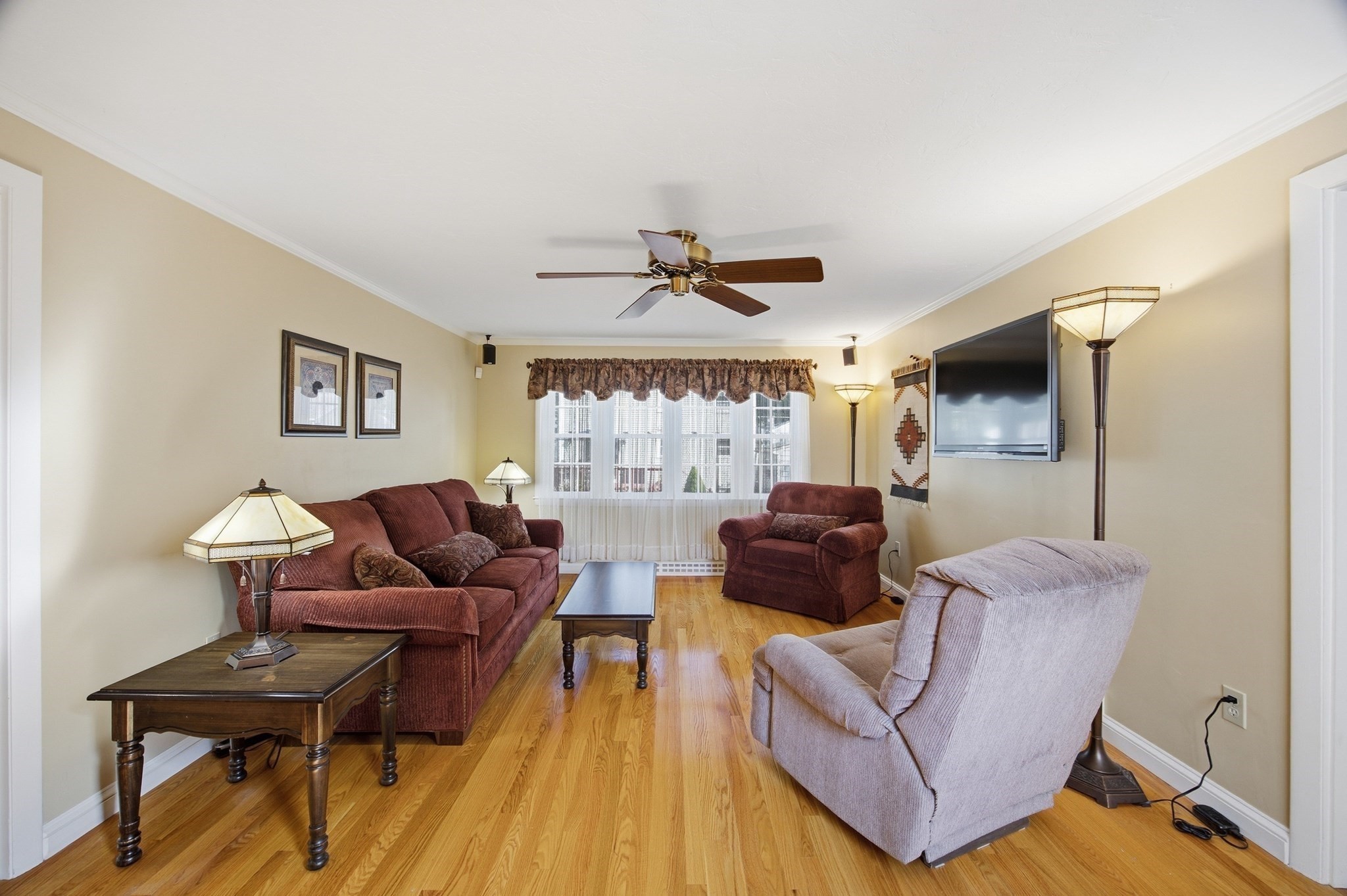 17 Grove Ave Property Photo 14