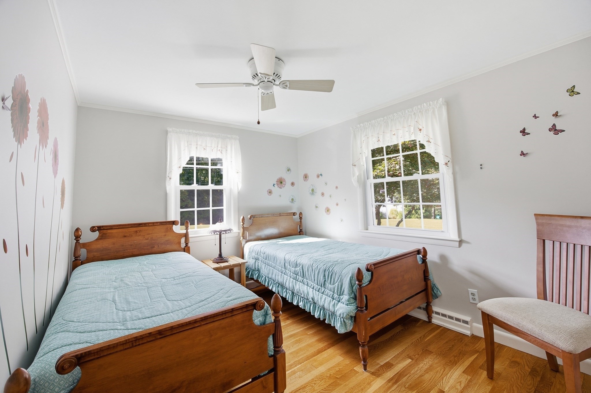 17 Grove Ave Property Photo 18