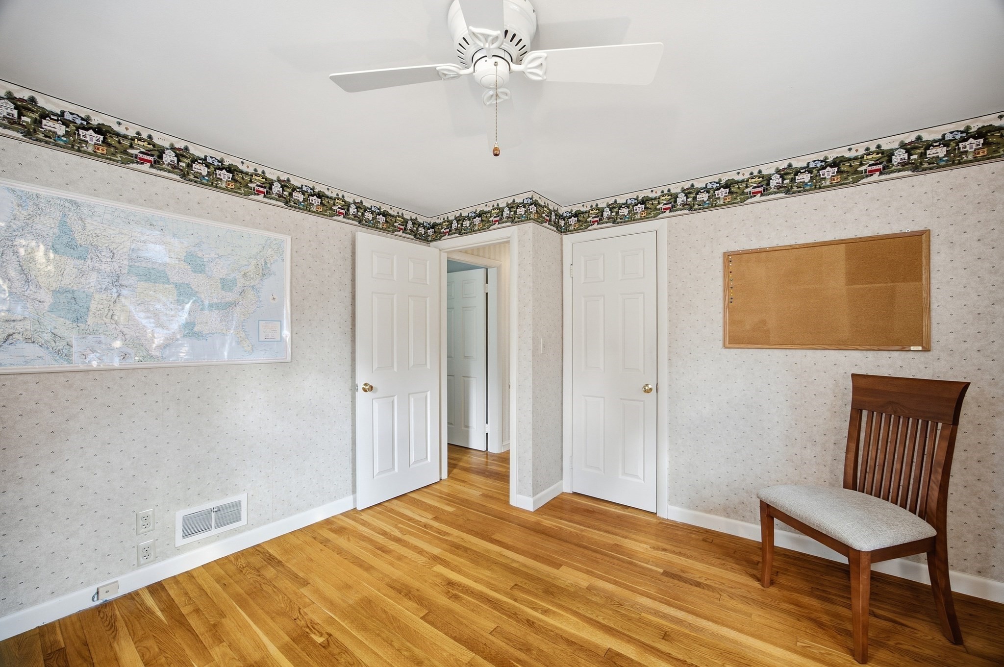 17 Grove Ave Property Photo 21