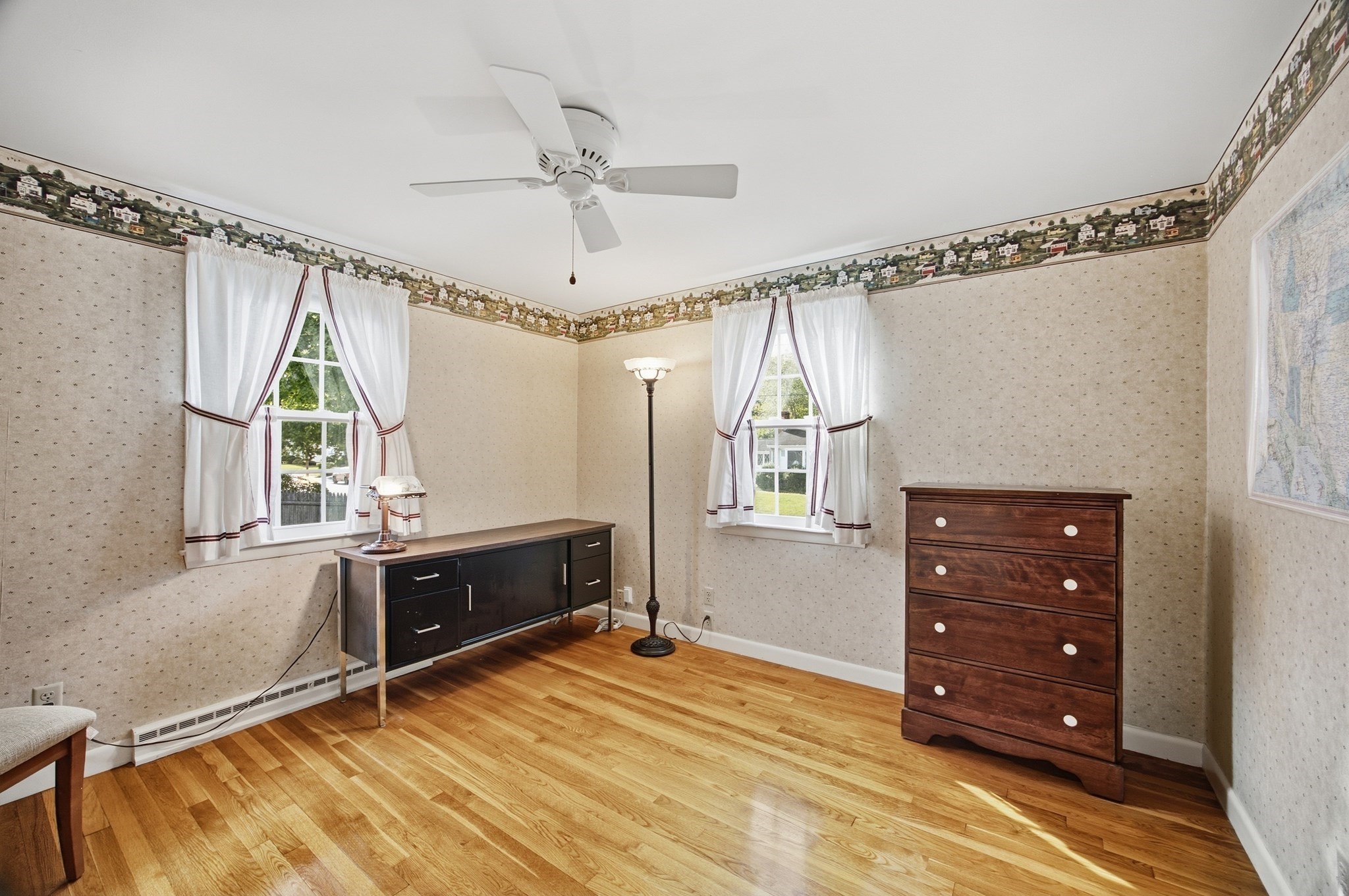 17 Grove Ave Property Photo 22