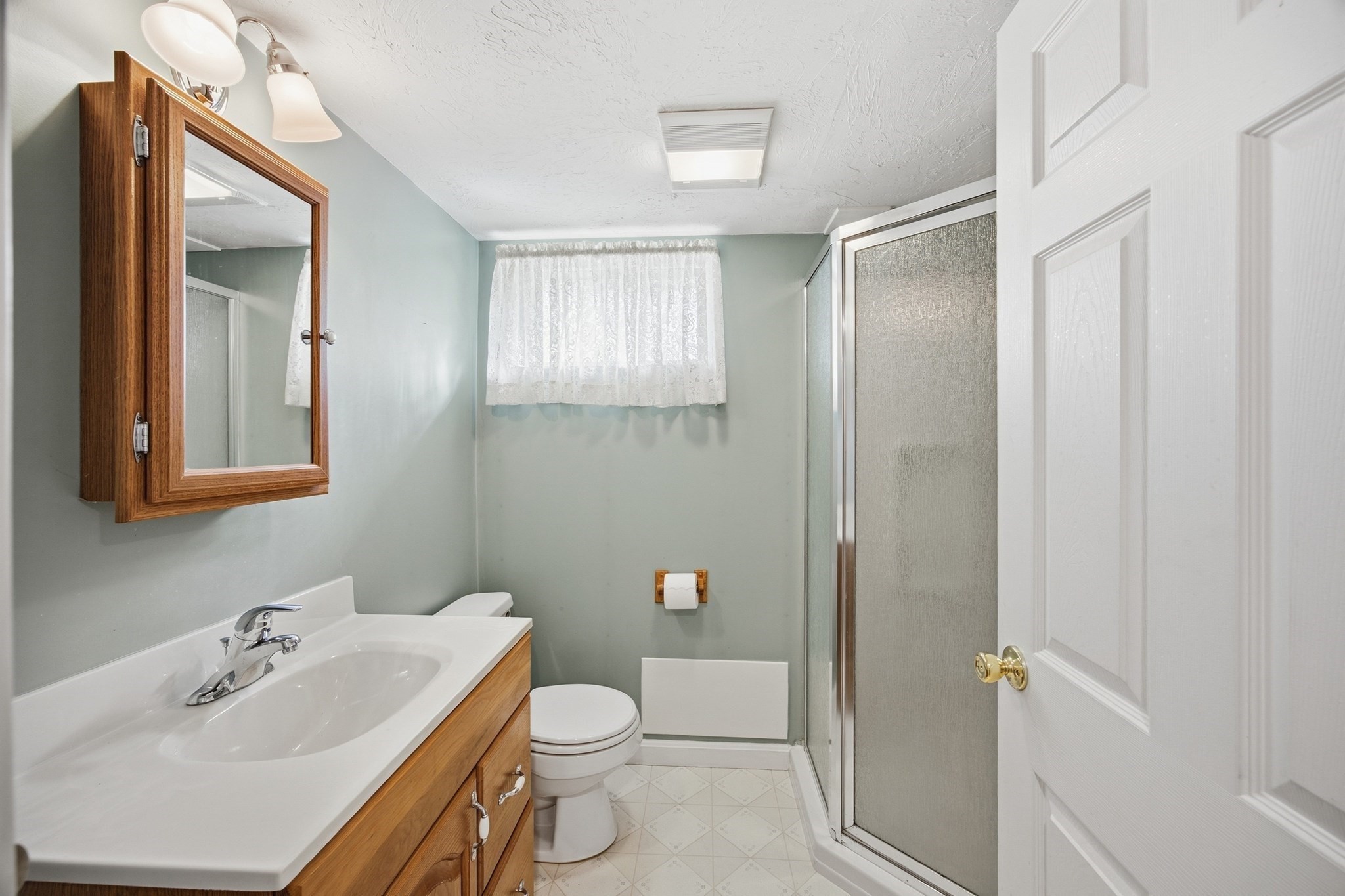 17 Grove Ave Property Photo 24