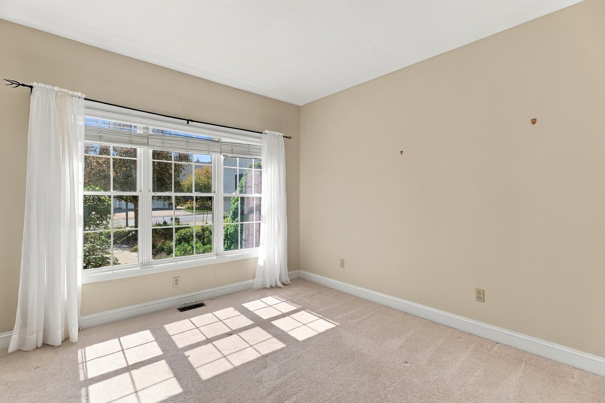 4 Blossom Tree Drive # 4 Property Photo 26