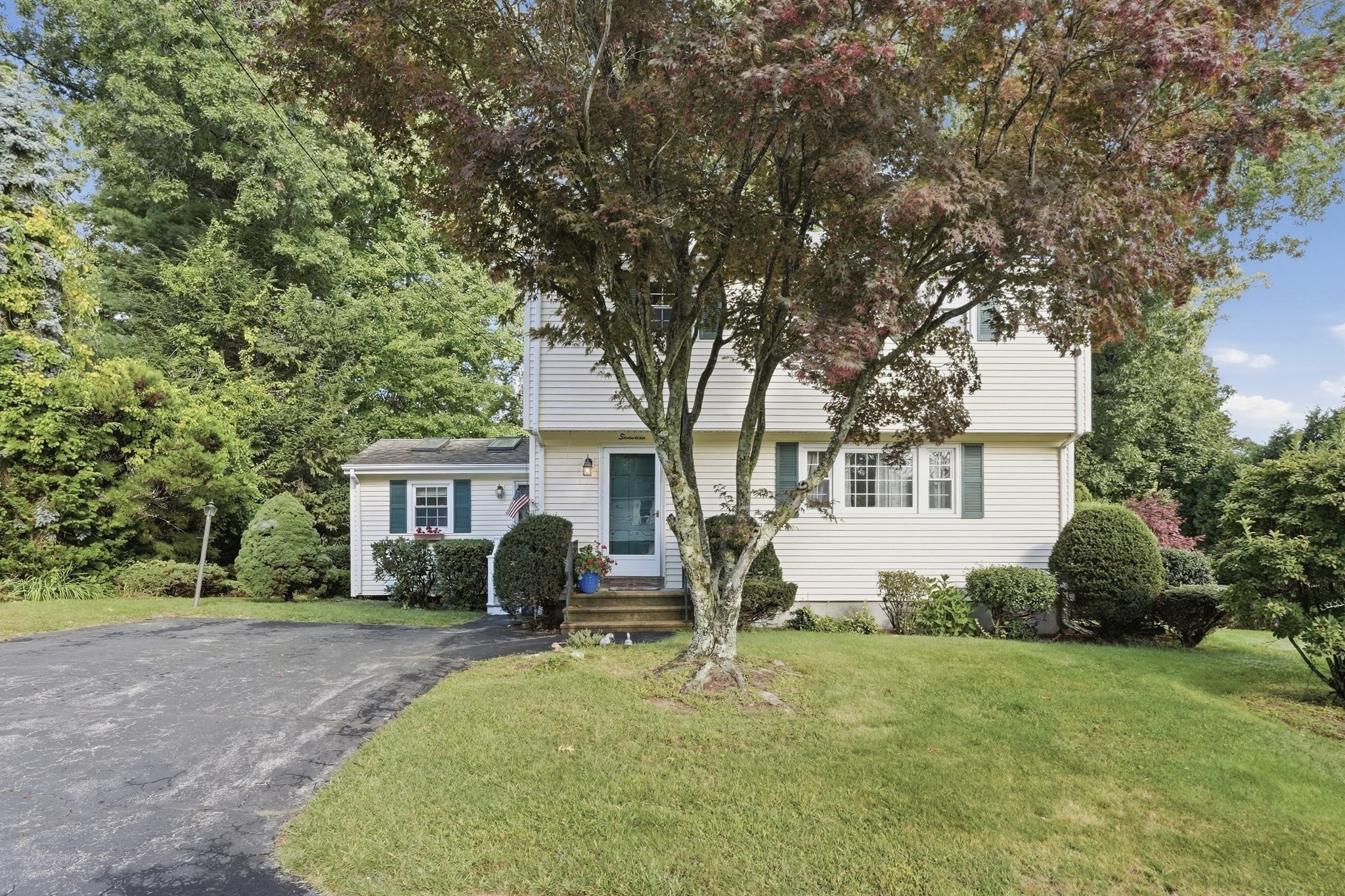 17 Whippoorwill Drive Property Photo 1