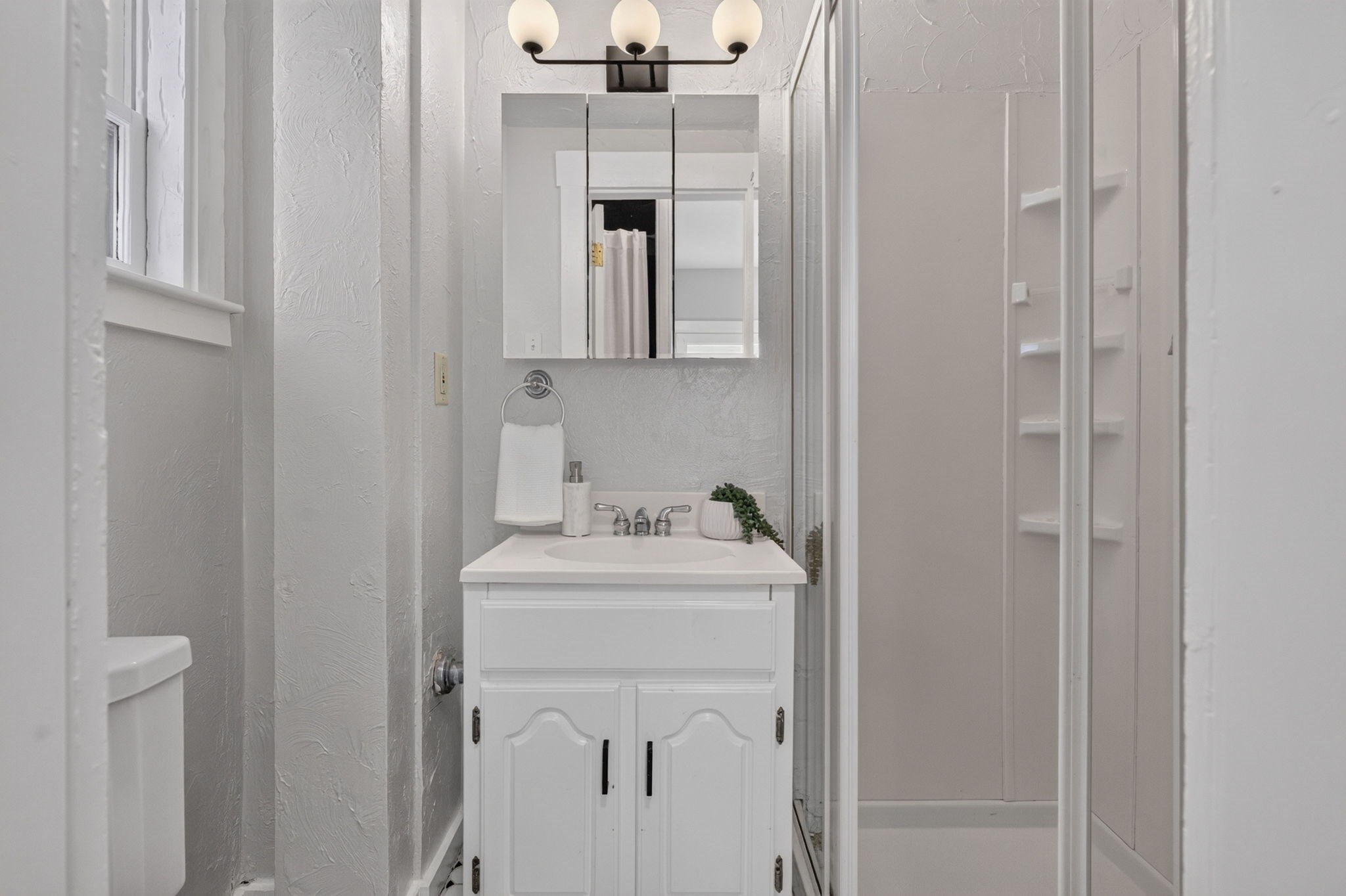 38 Holbrook St Property Photo 16
