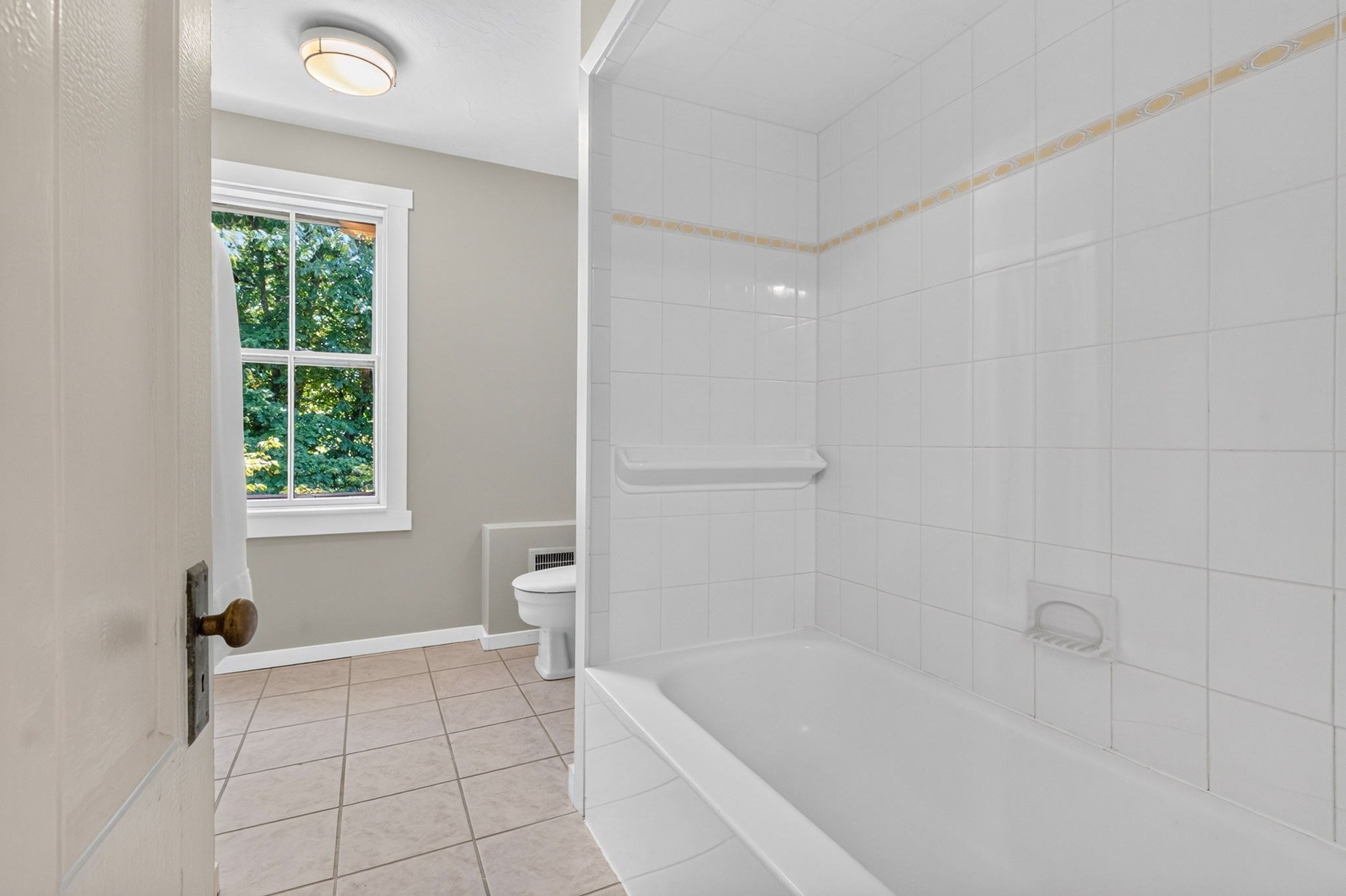 38 Holbrook St Property Photo 28