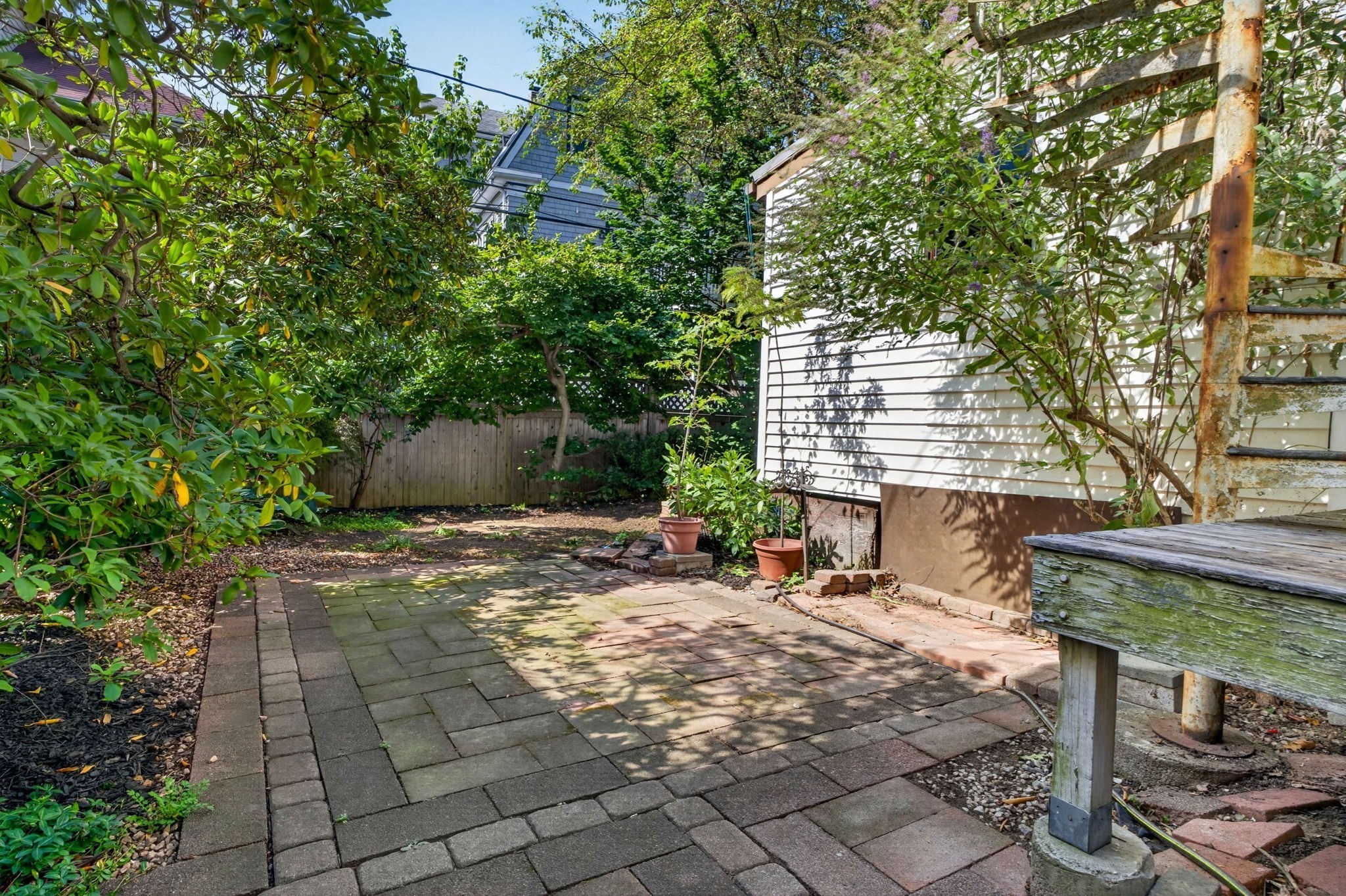 38 Holbrook St Property Photo 31