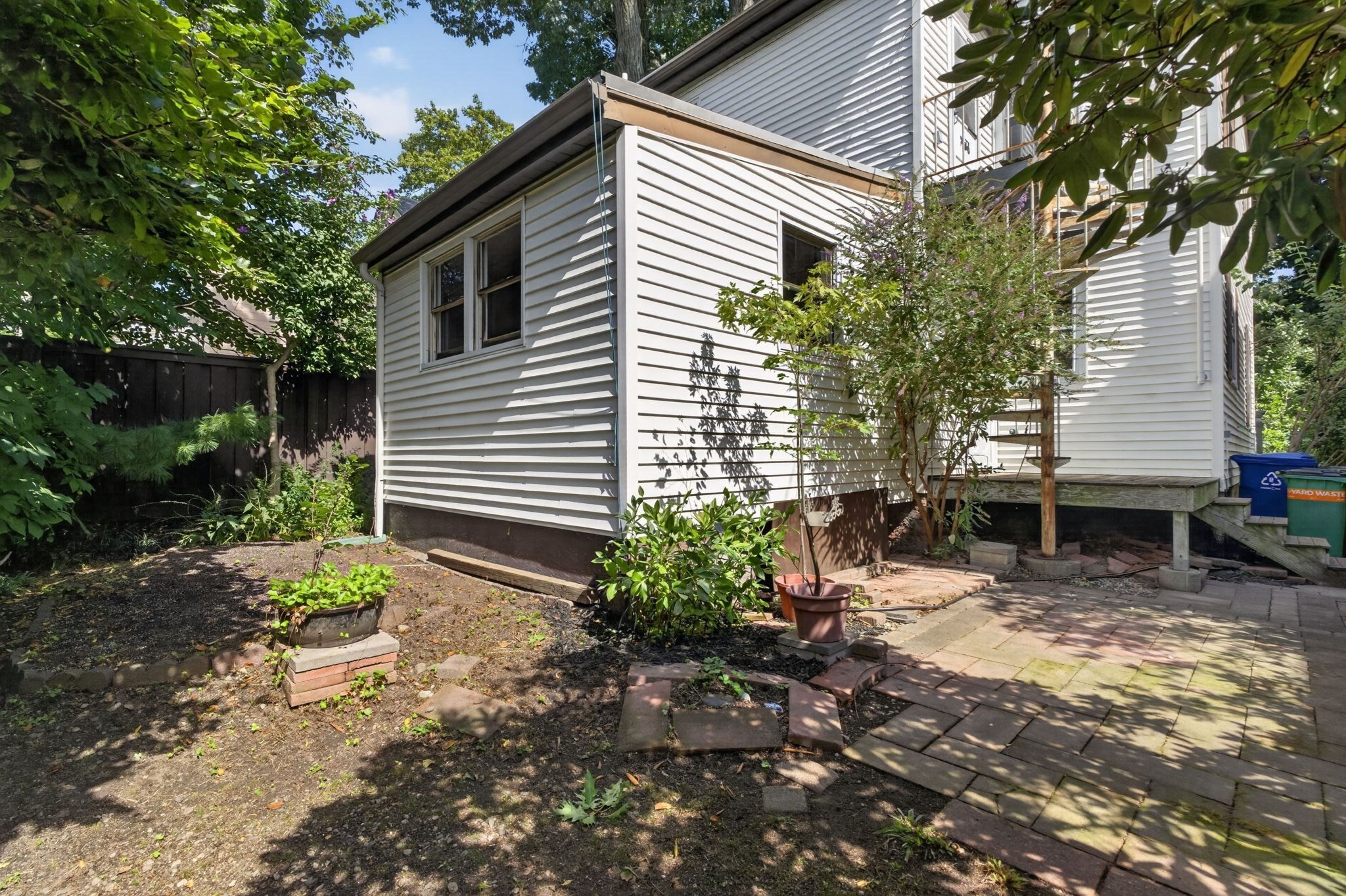 38 Holbrook St Property Photo 32