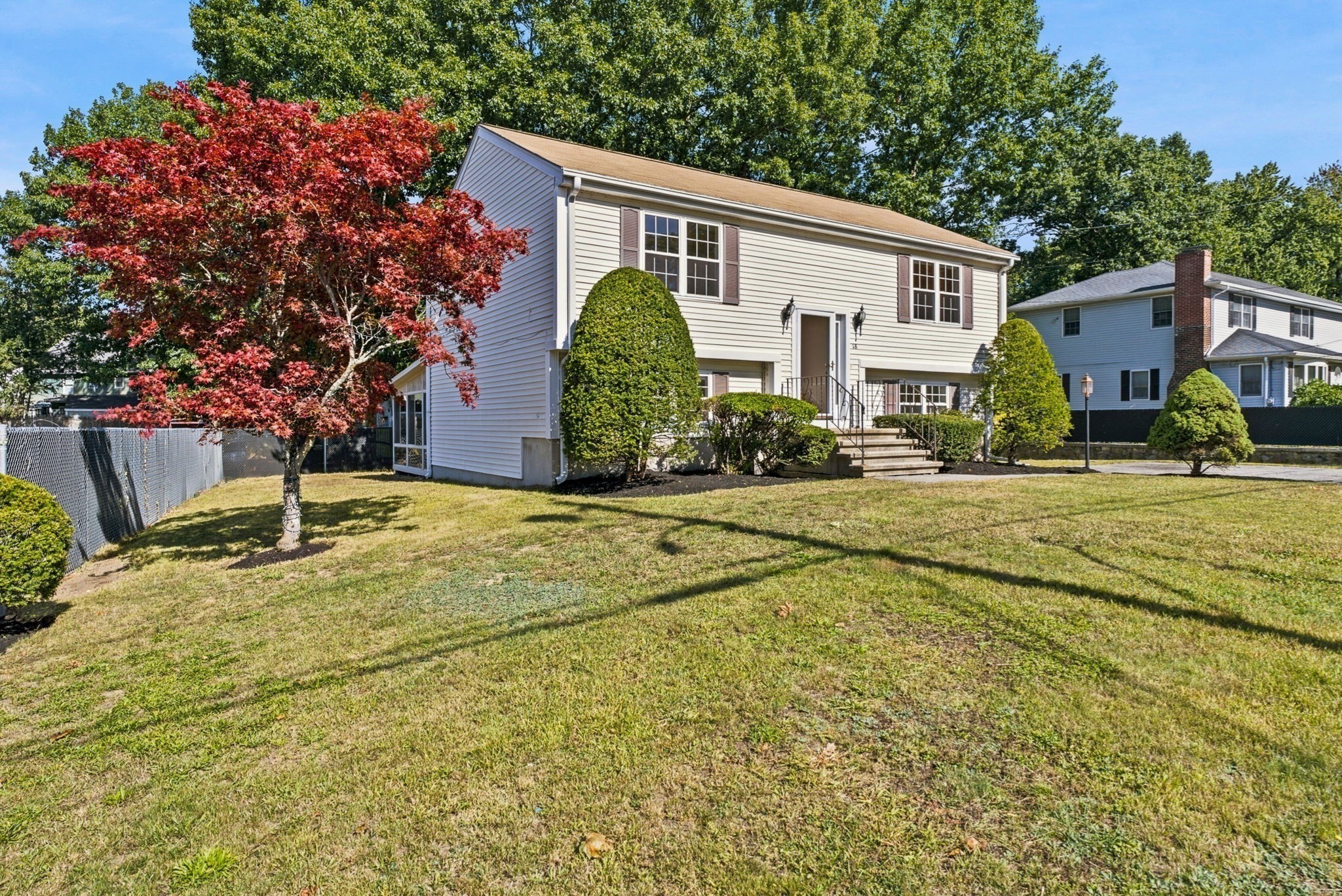 18 Woodland Street Property Photo 1