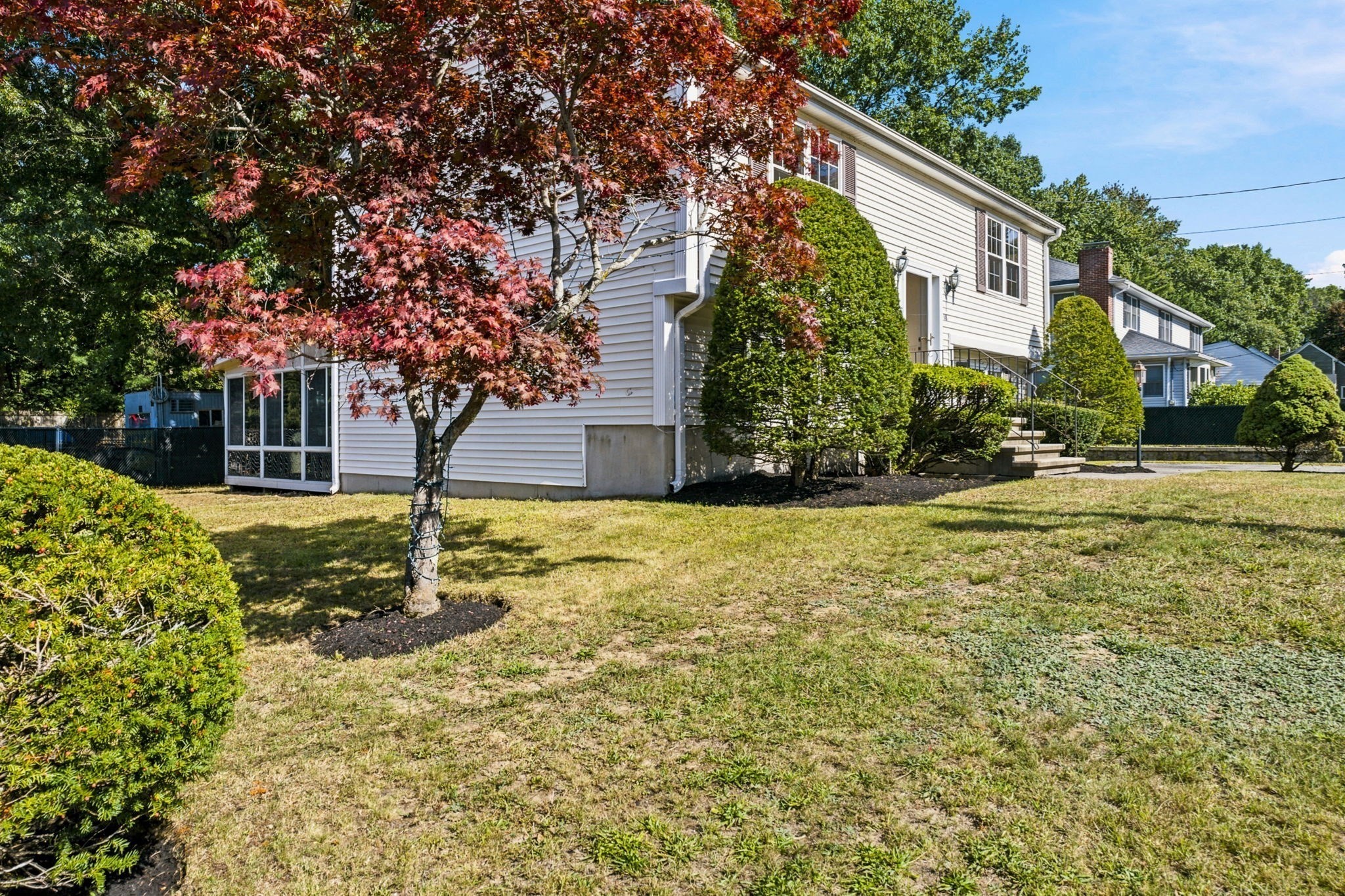 18 Woodland Street Property Photo 4