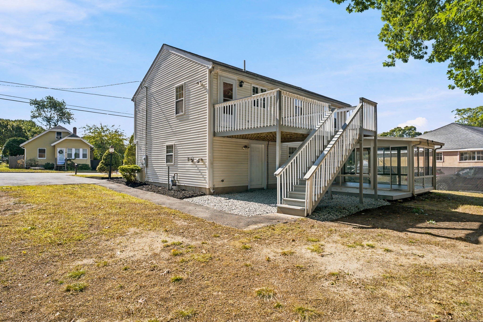 18 Woodland Street Property Photo 5