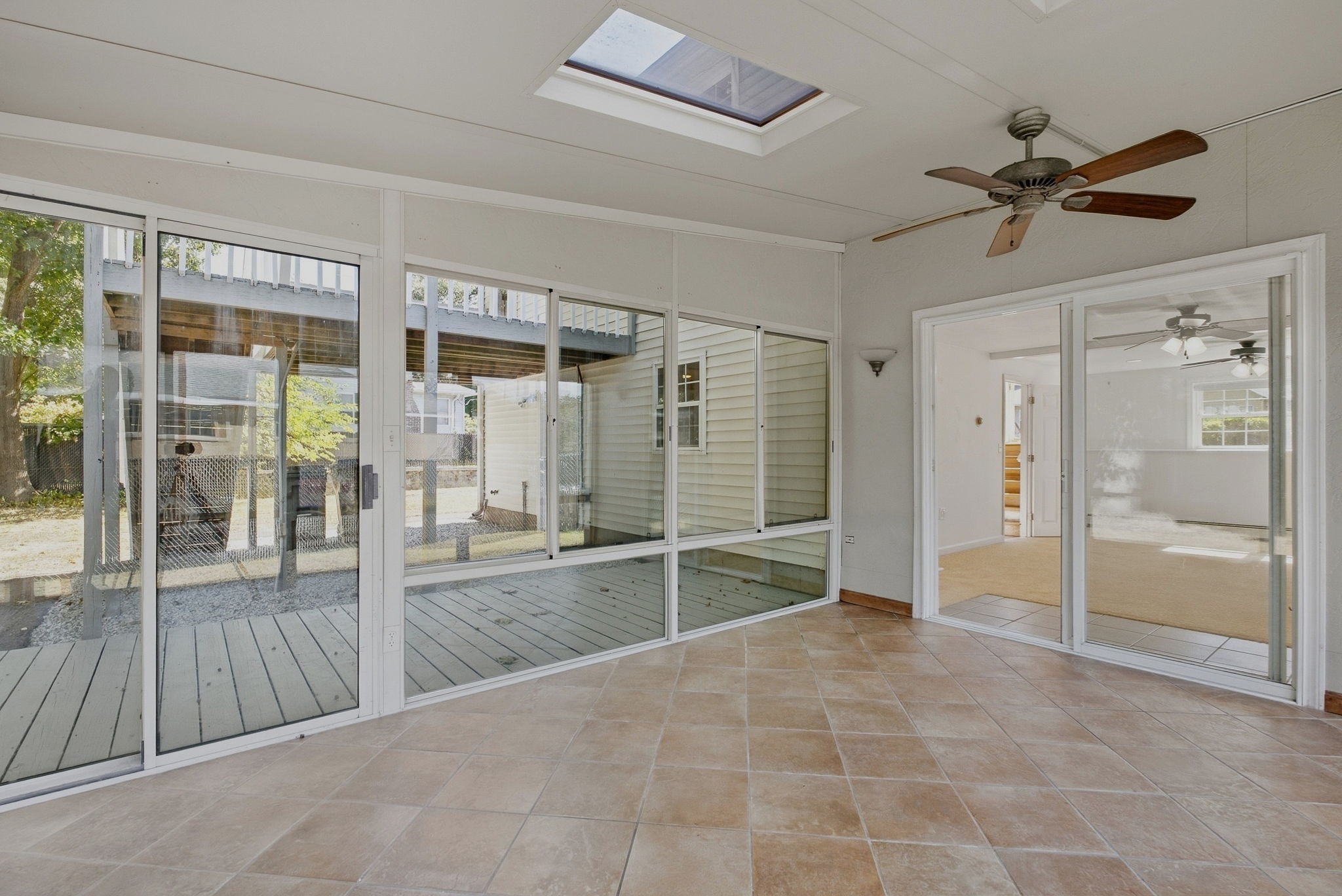 18 Woodland Street Property Photo 21