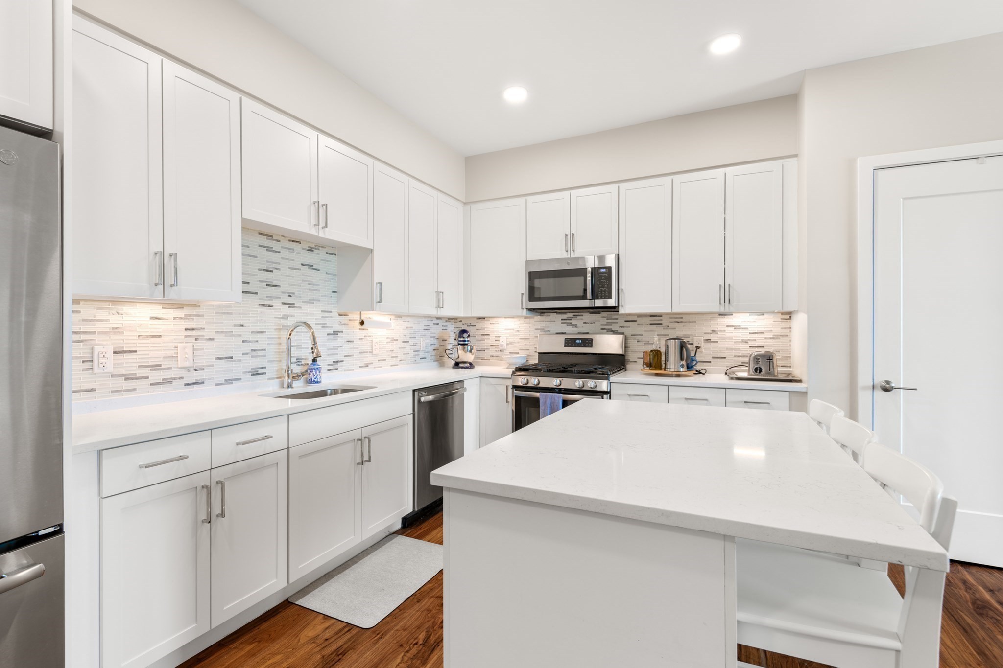 3531 Washington # 304 Property Photo 5