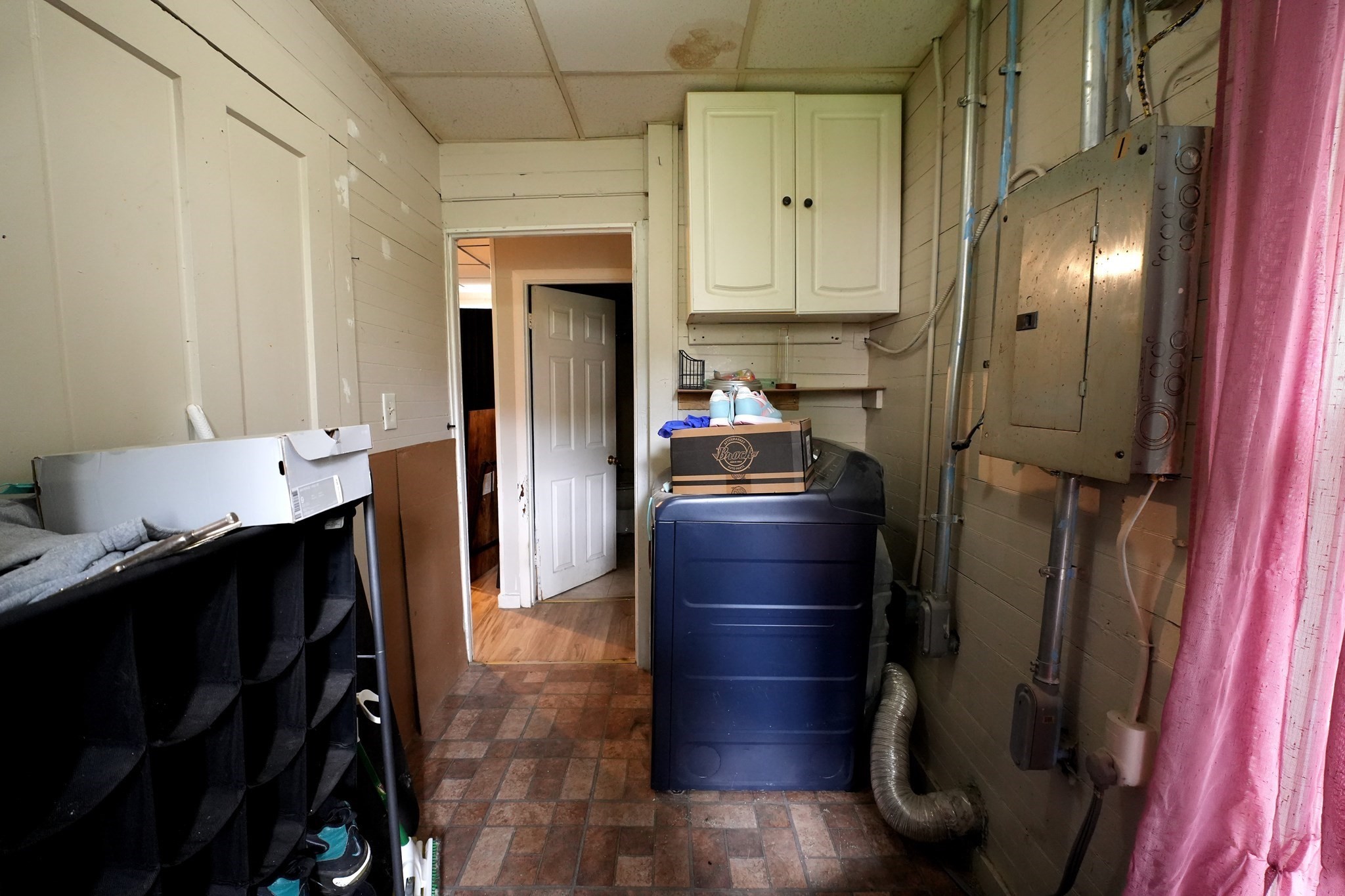 3 Clifton Ter Property Photo 5