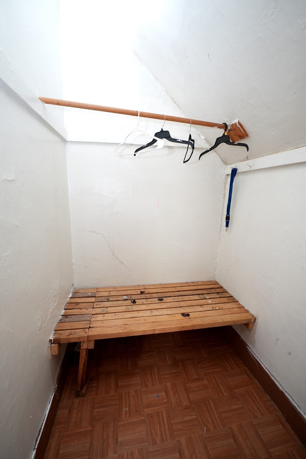3 Clifton Ter Property Photo 29