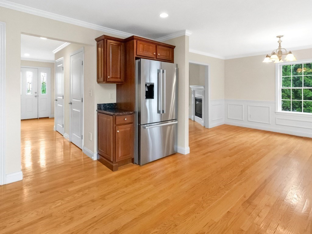 35 Hiawatha Avenue Property Photo 7