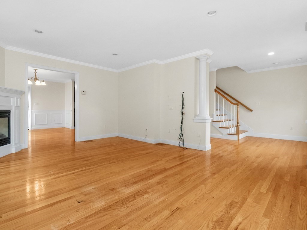35 Hiawatha Avenue Property Photo 8