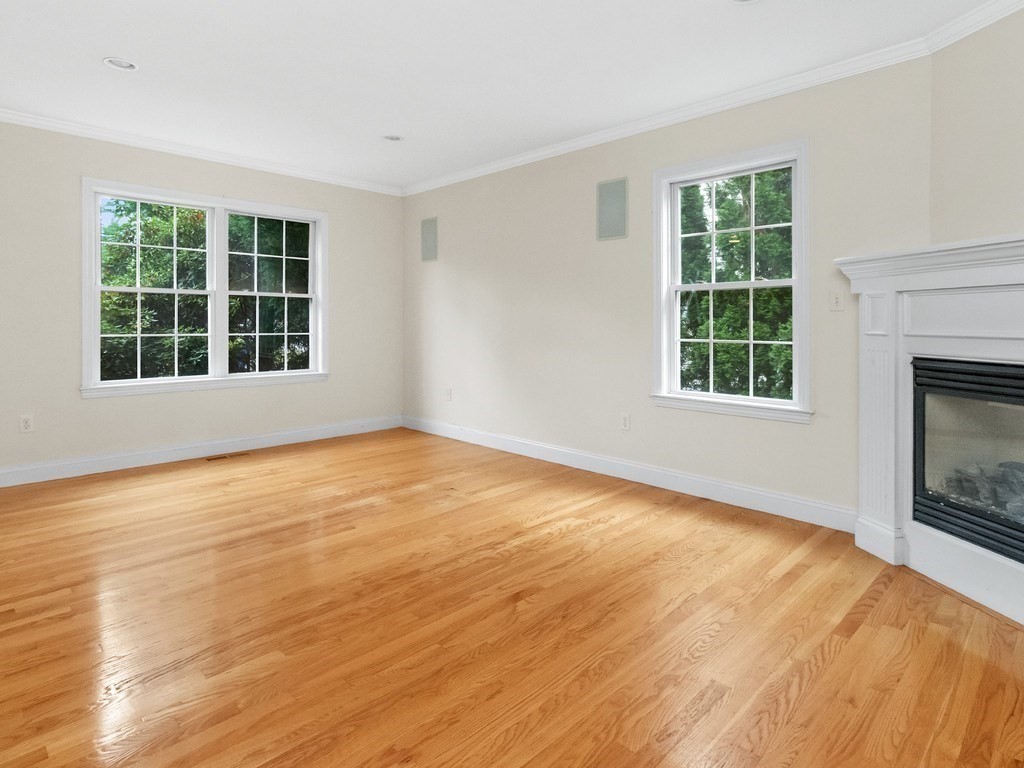 35 Hiawatha Avenue Property Photo 10