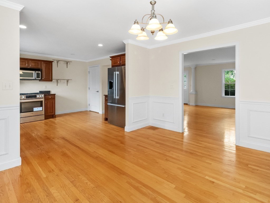 35 Hiawatha Avenue Property Photo 11
