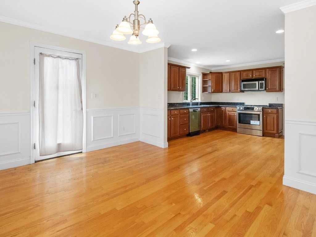 35 Hiawatha Avenue Property Photo 12