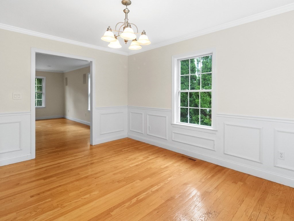 35 Hiawatha Avenue Property Photo 13