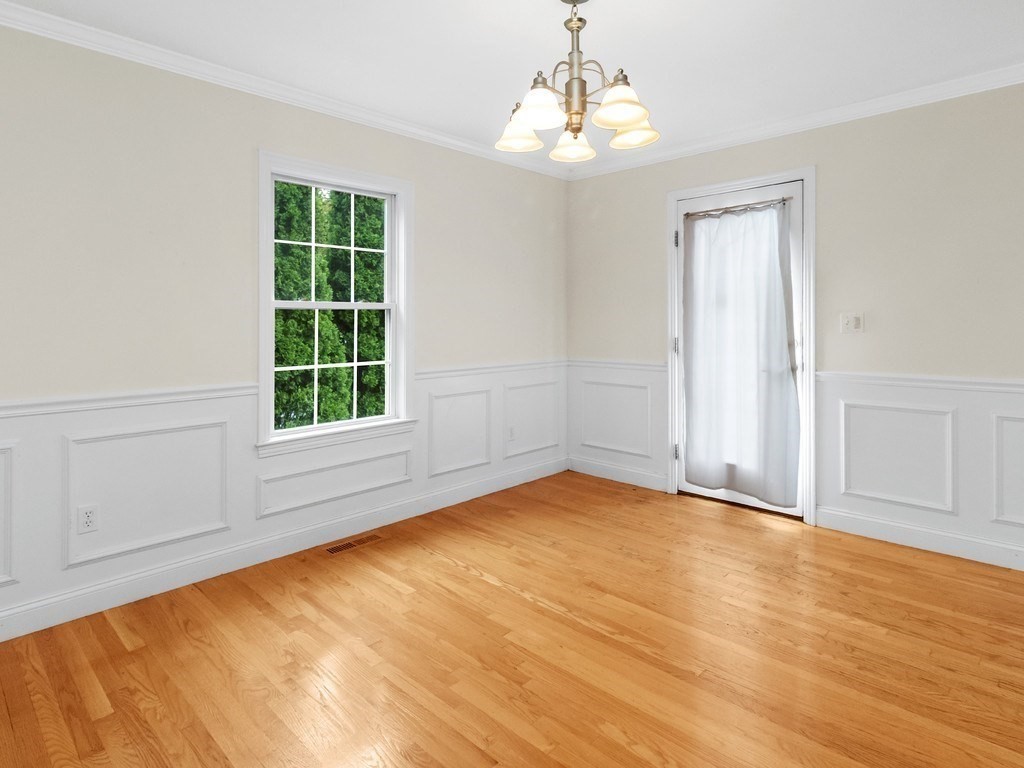 35 Hiawatha Avenue Property Photo 14