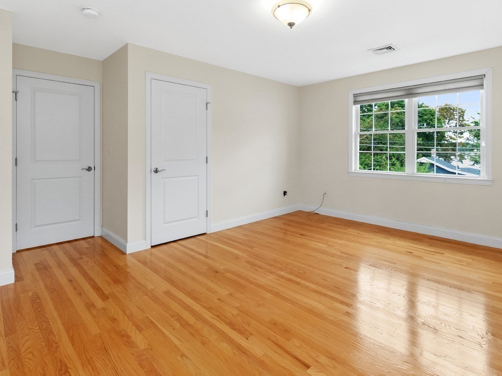 35 Hiawatha Avenue Property Photo 17