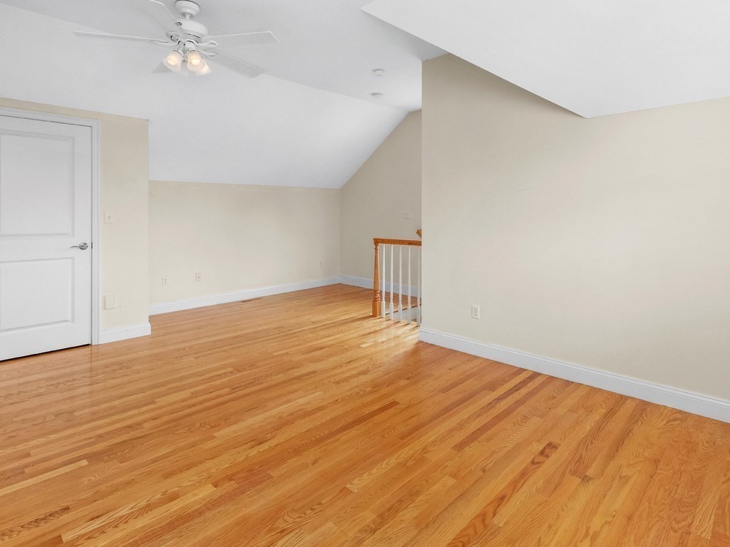 35 Hiawatha Avenue Property Photo 21