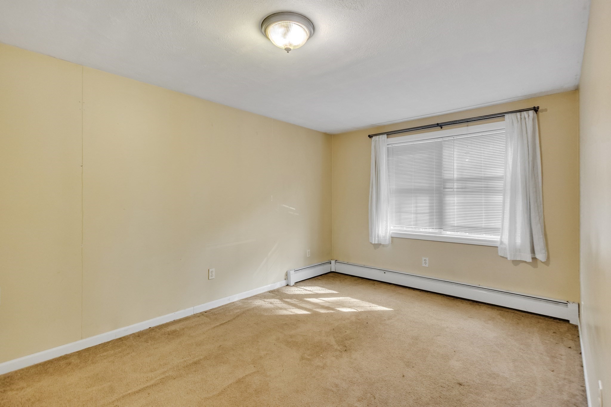 162 High St Property Photo 12