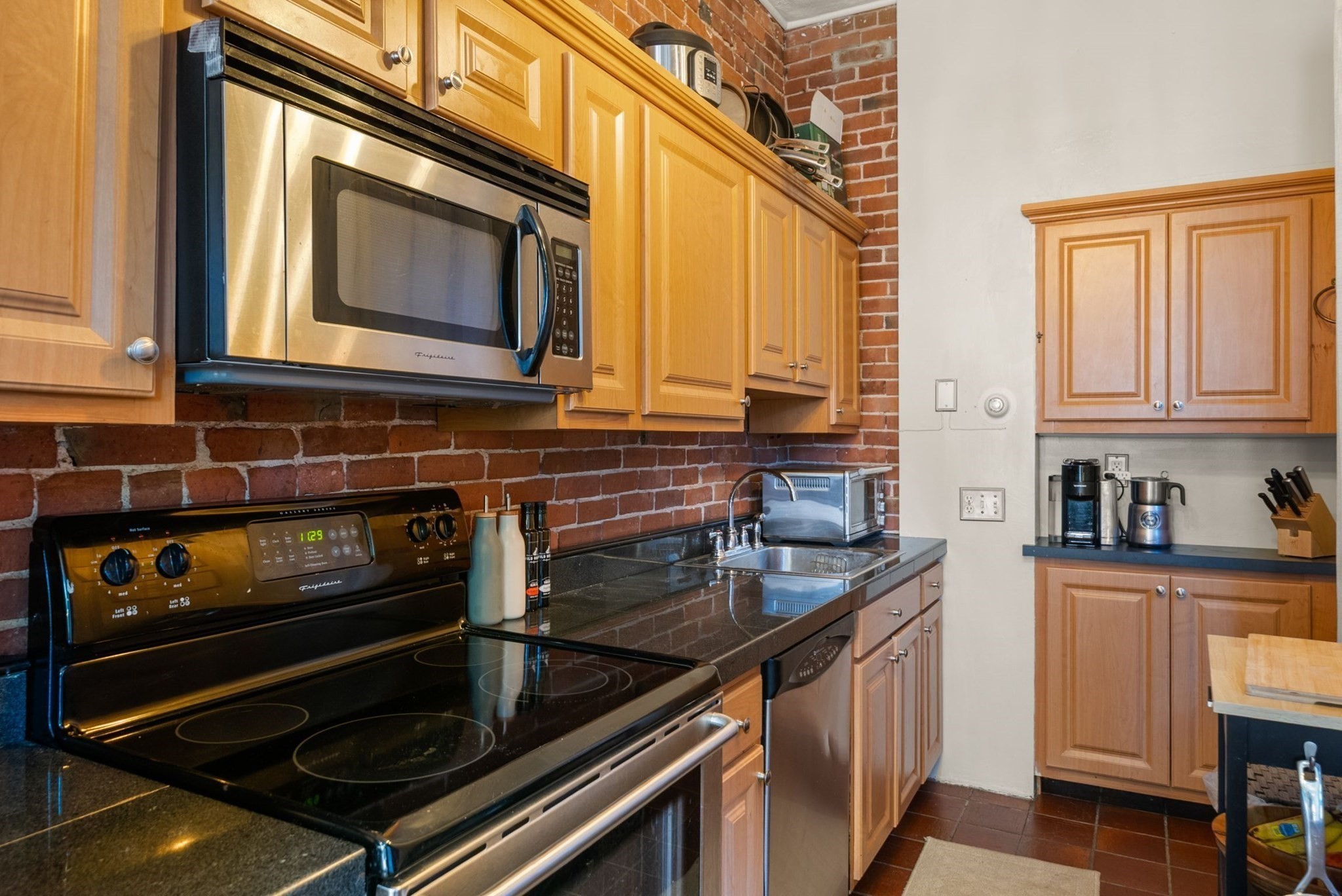 439 Shawmut Ave # 6 Property Photo 24
