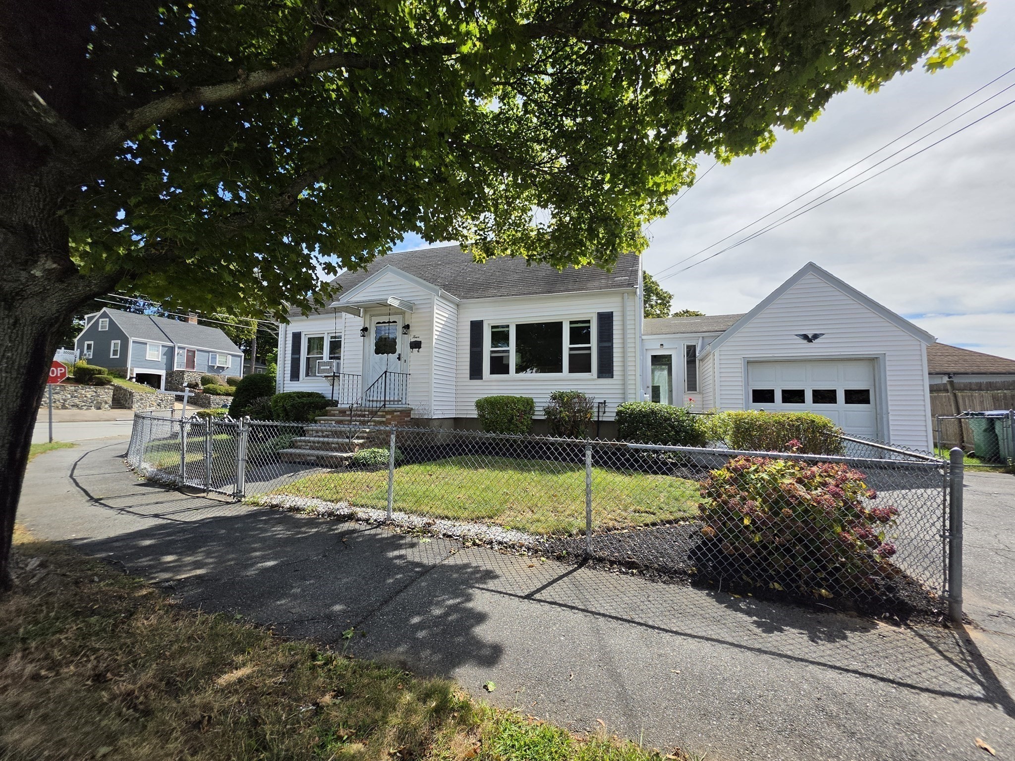 4 Edgemere Rd Property Photo 20