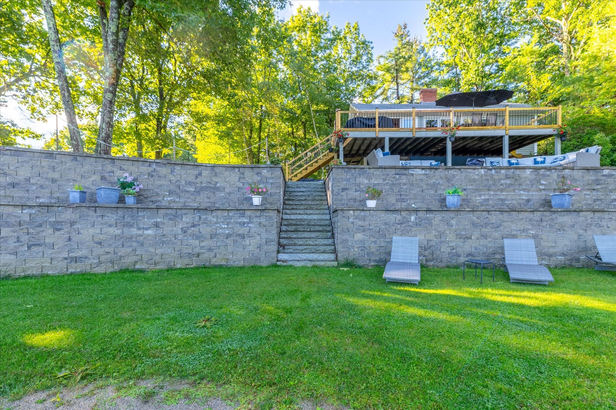14 Edgewood Rd Property Photo 9