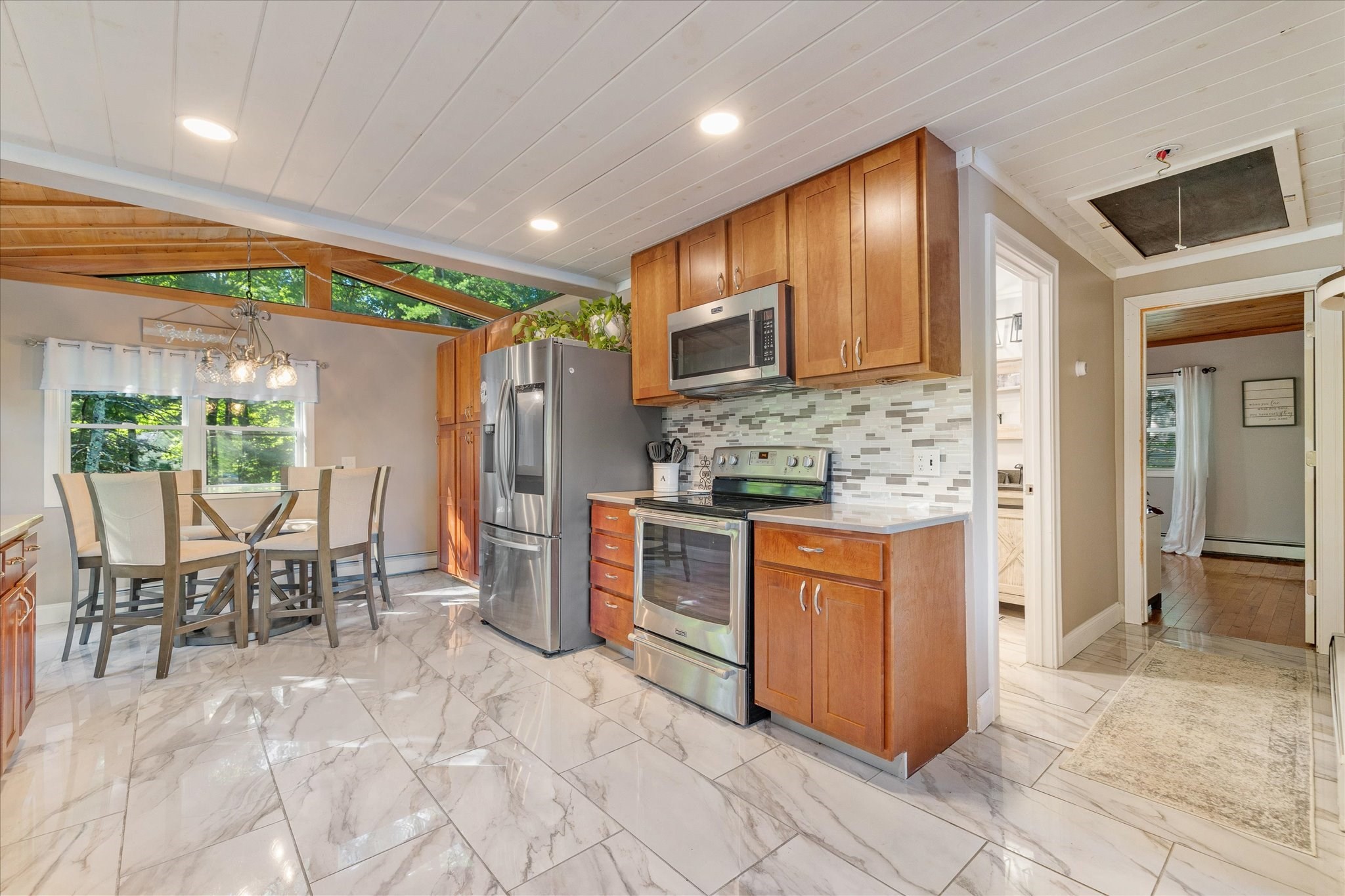 14 Edgewood Rd Property Photo 17