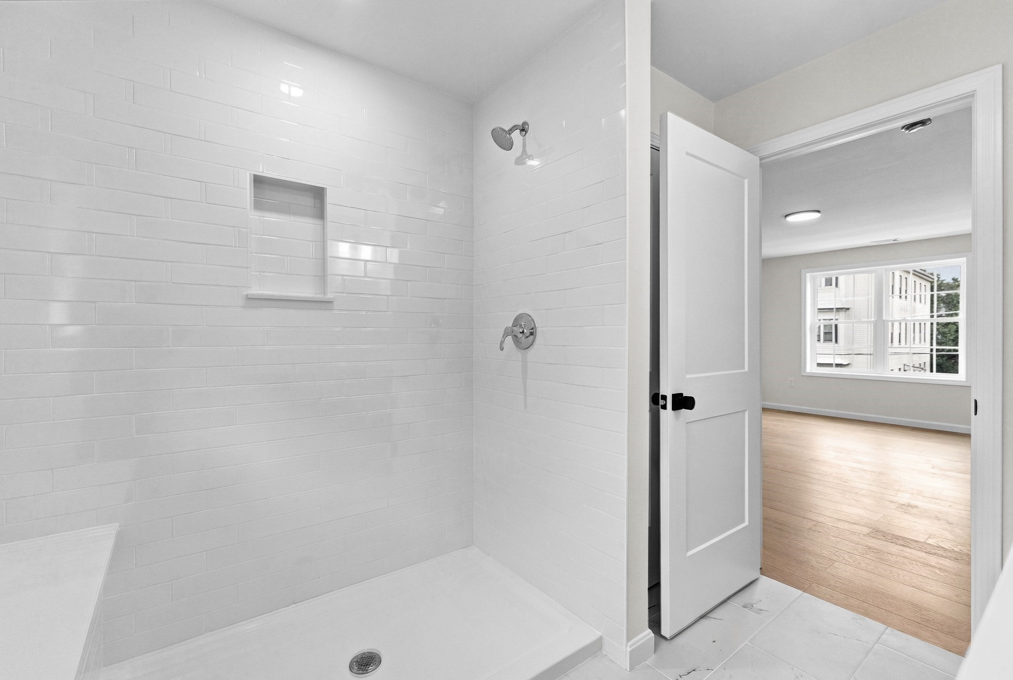 181 Wellington Property Photo 14