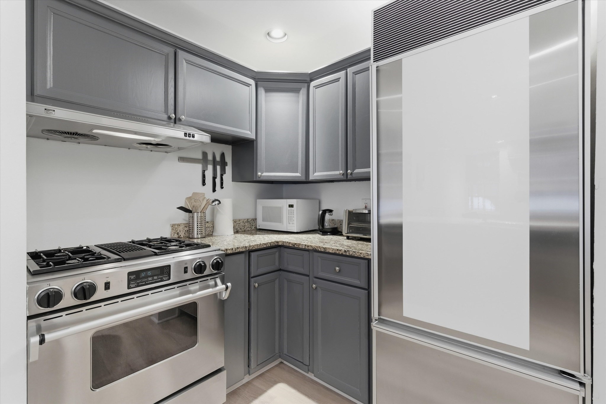 434 Marlborough # B Property Photo 6
