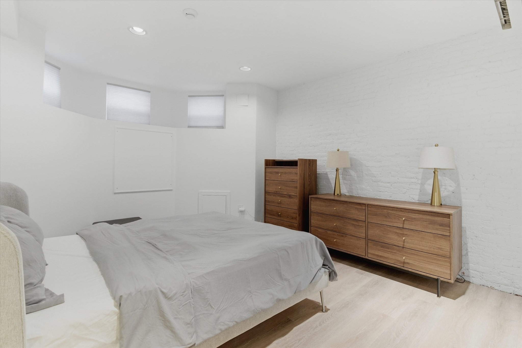 434 Marlborough # B Property Photo 14