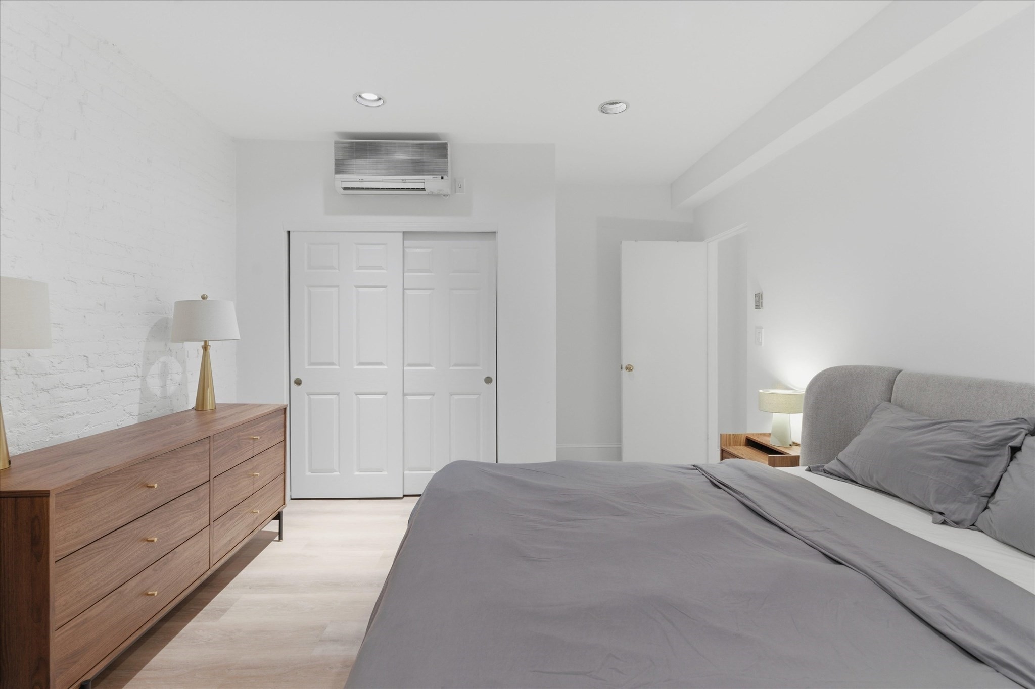 434 Marlborough # B Property Photo 16