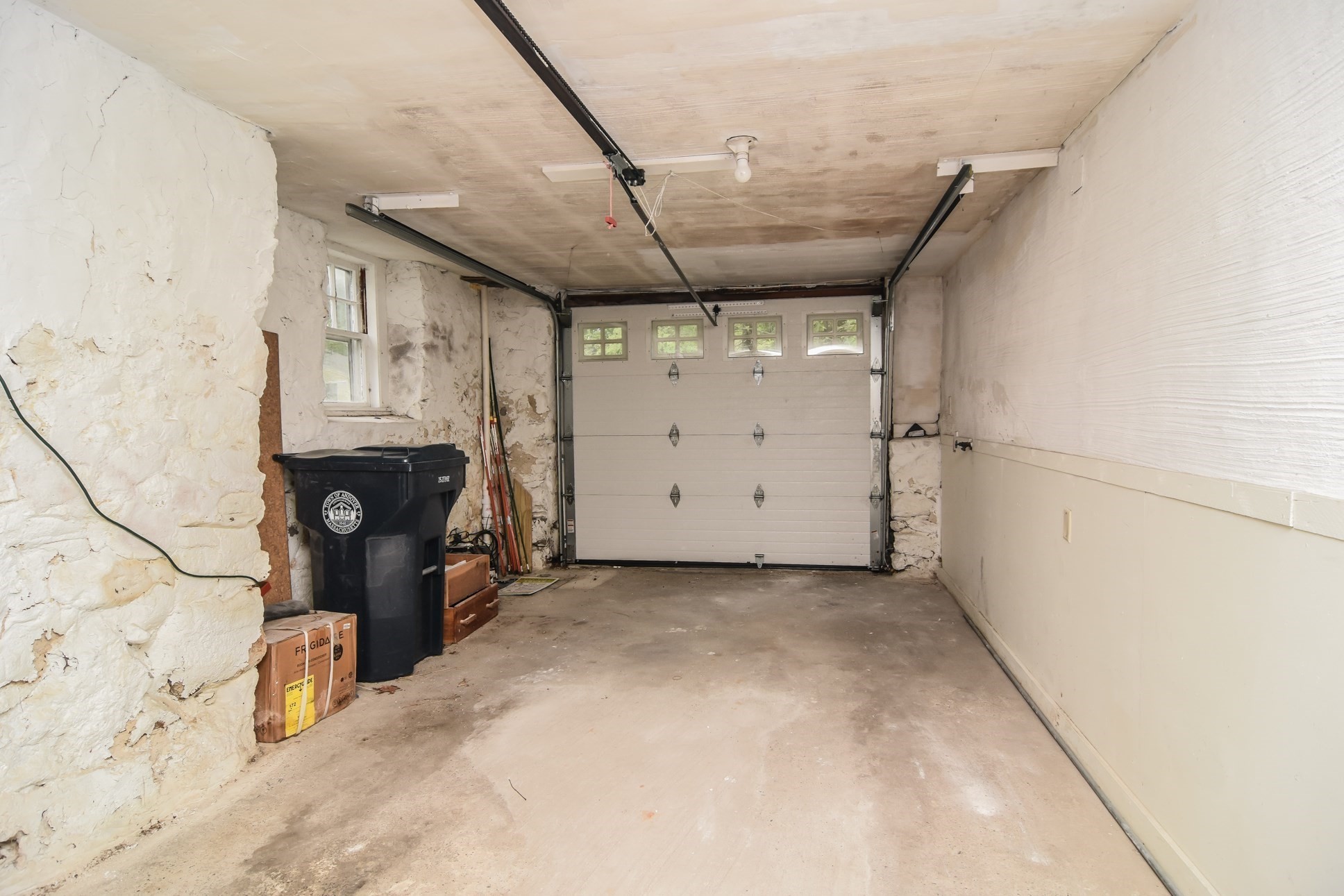 184 Elm St Property Photo 31