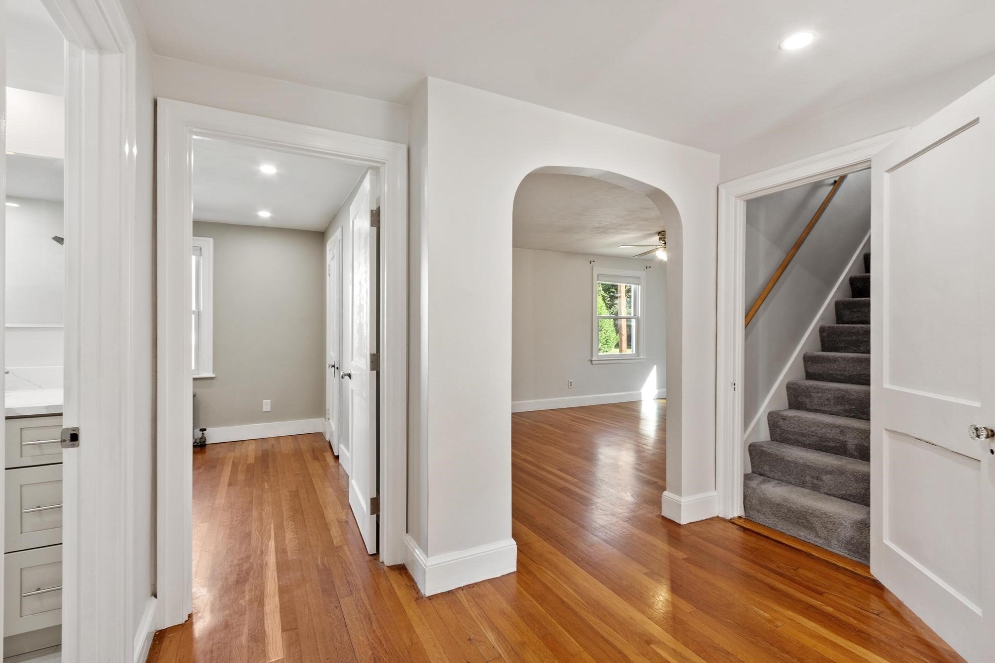 9 Second St Property Photo 7