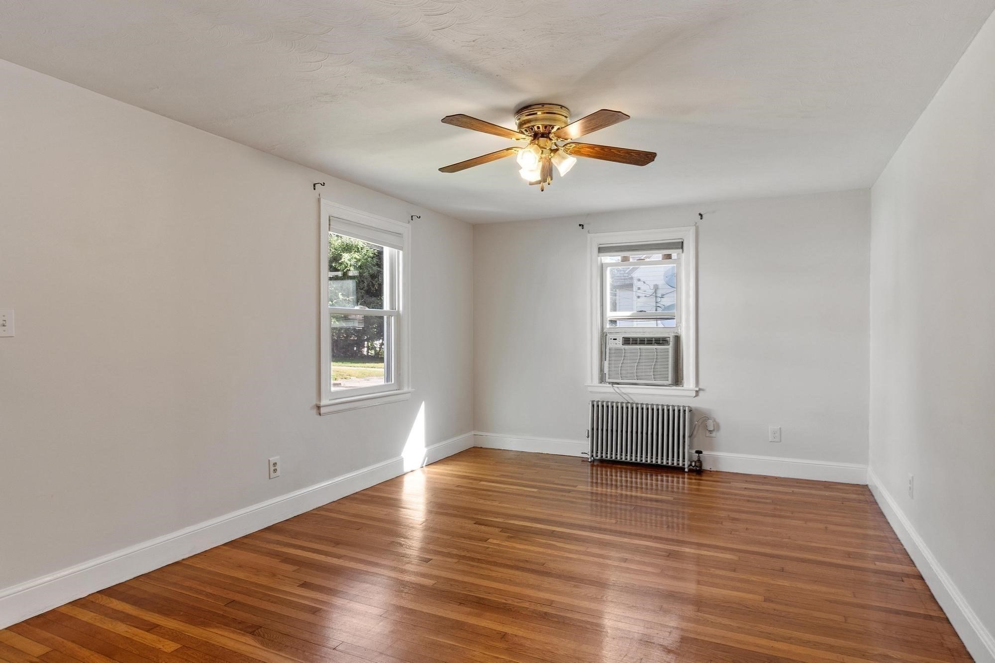9 Second St Property Photo 18