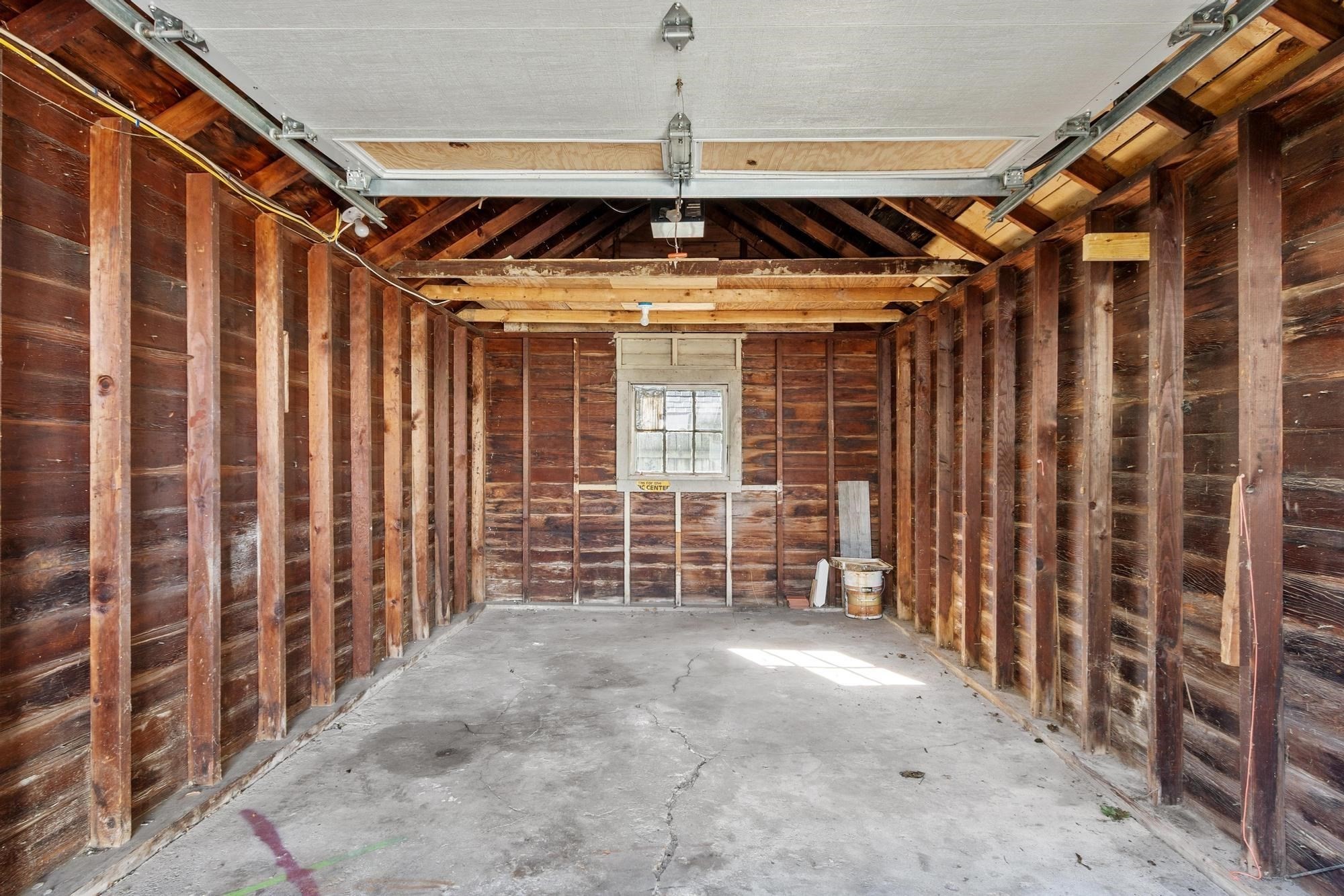 9 Second St Property Photo 26